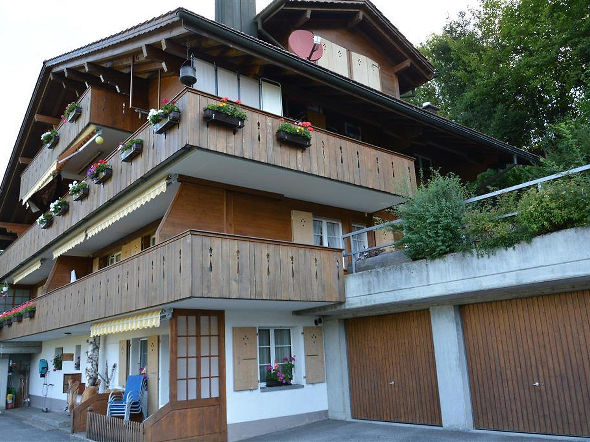 Foto 1 - Apartment mit 1 Schlafzimmer in Zweisimmen