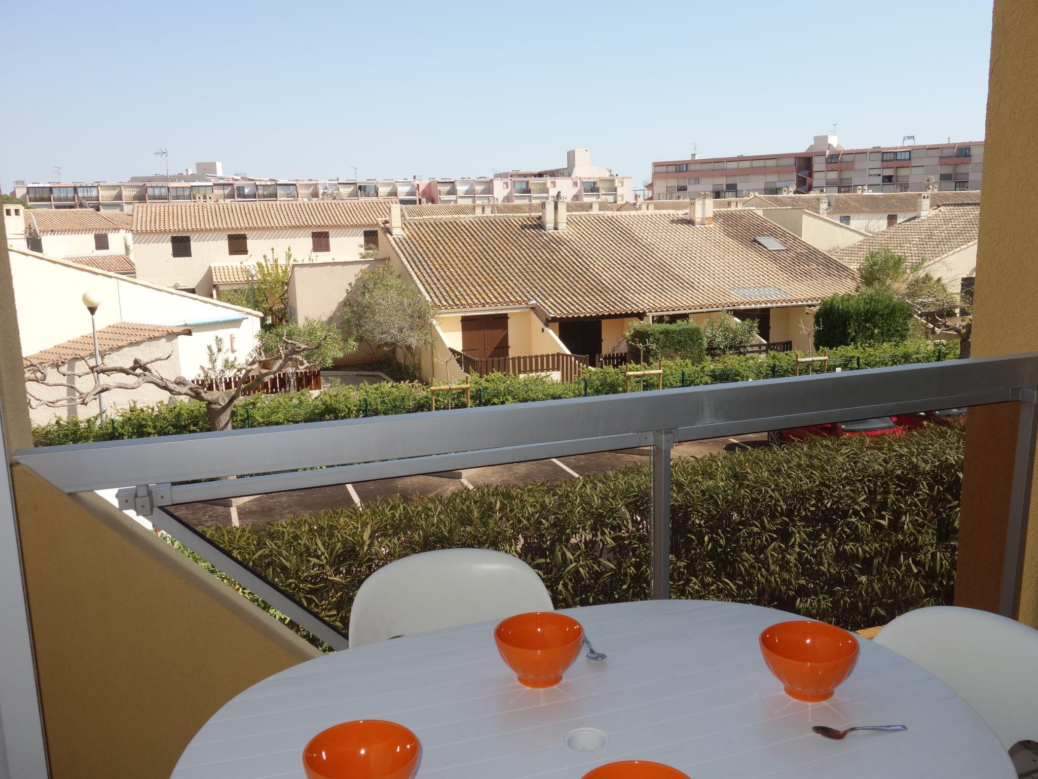 Foto 4 - Apartamento de 2 quartos em Le Grau-du-Roi com terraço