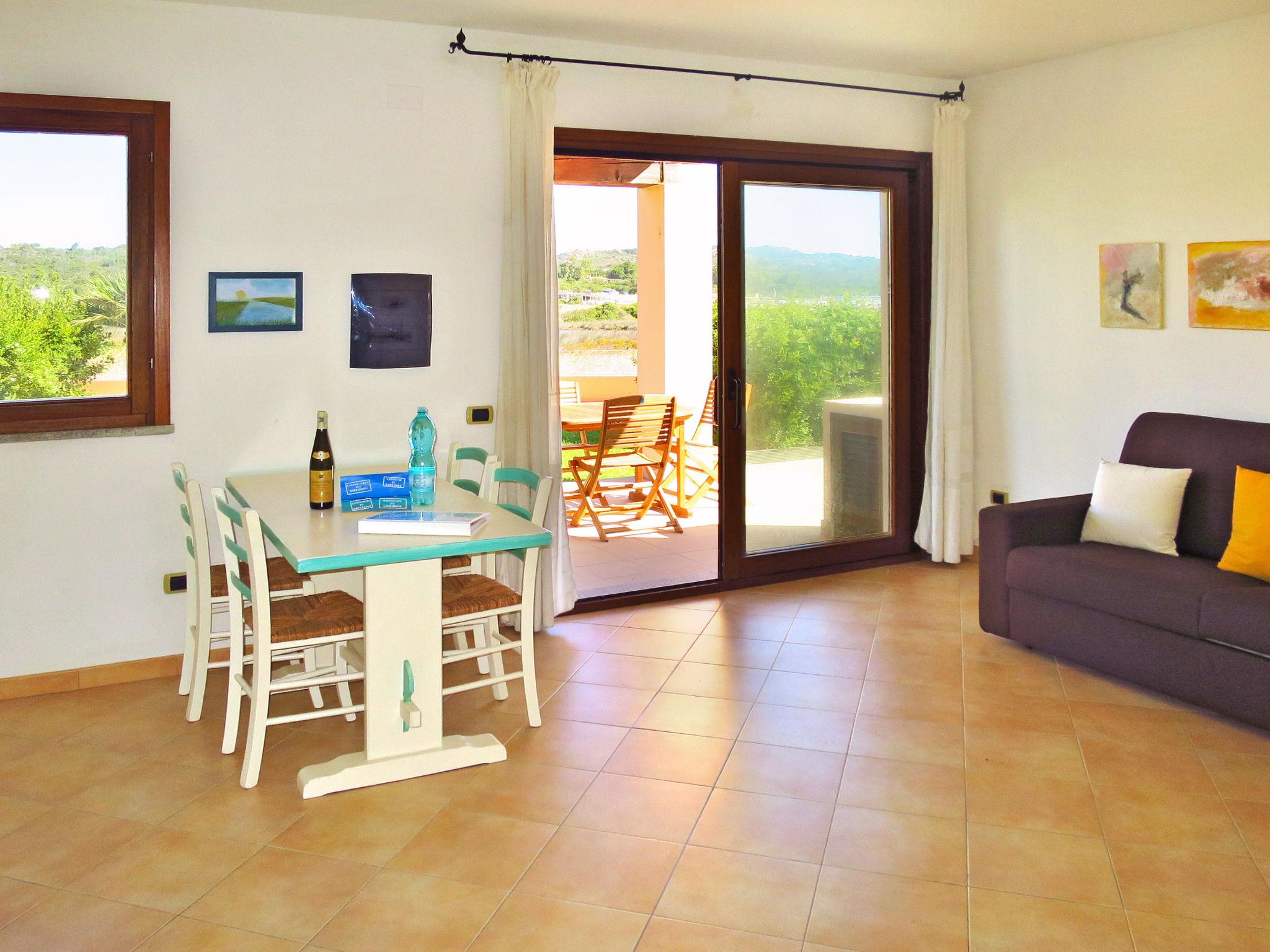 Foto 4 - Apartamento de 1 quarto em Santa Teresa Gallura com terraço e vistas do mar