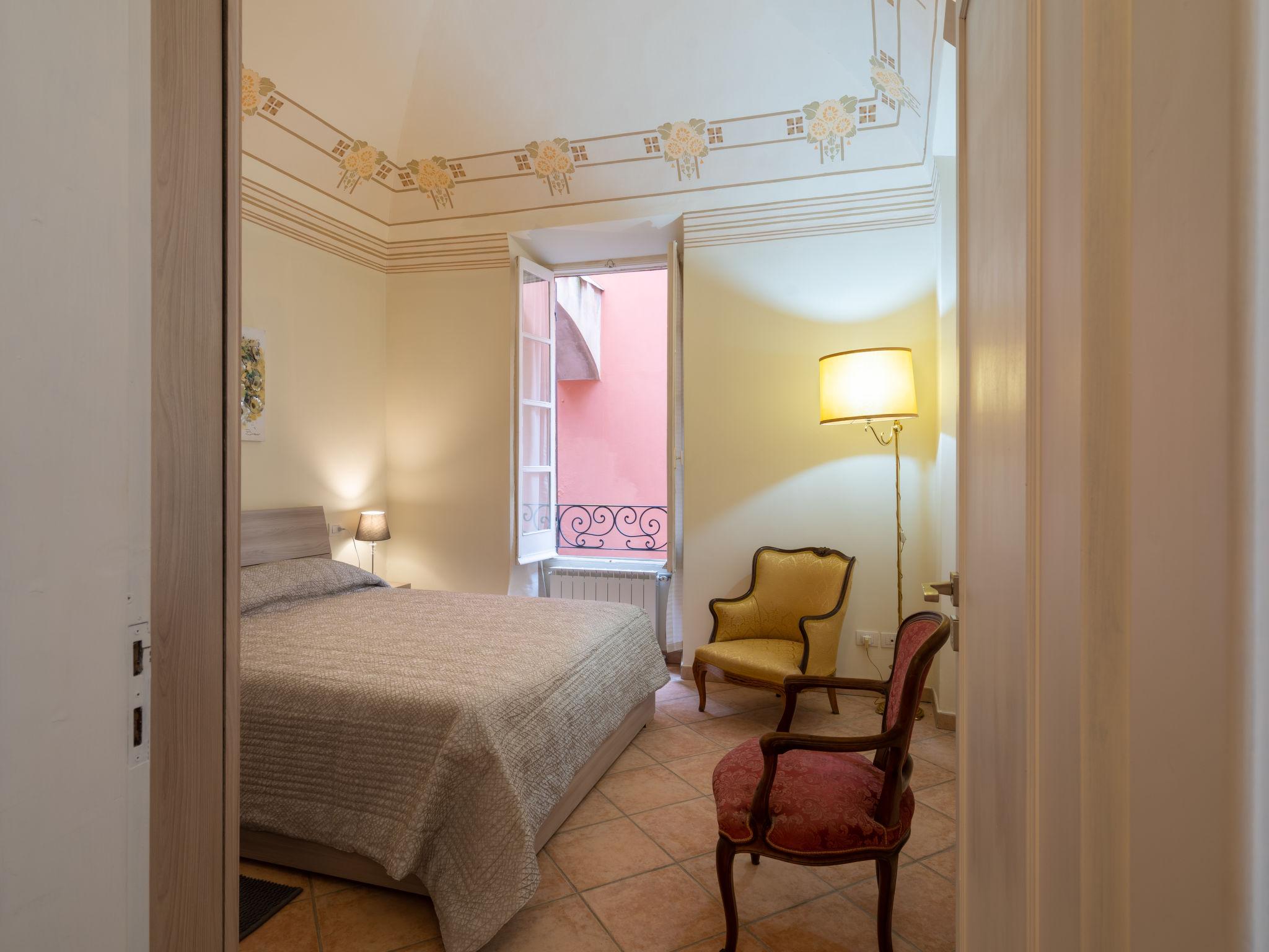 Foto 10 - Appartamento con 2 camere da letto a Alassio con vista mare