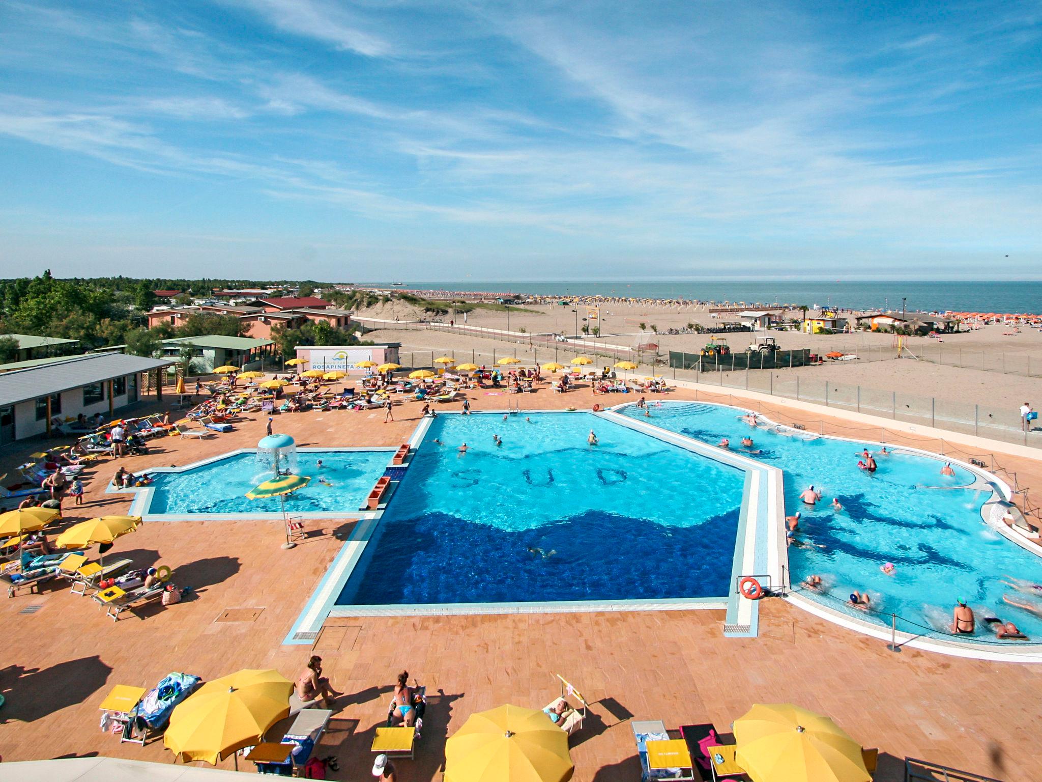 Foto 1 - Casa de 1 habitación en Rosolina con piscina y vistas al mar