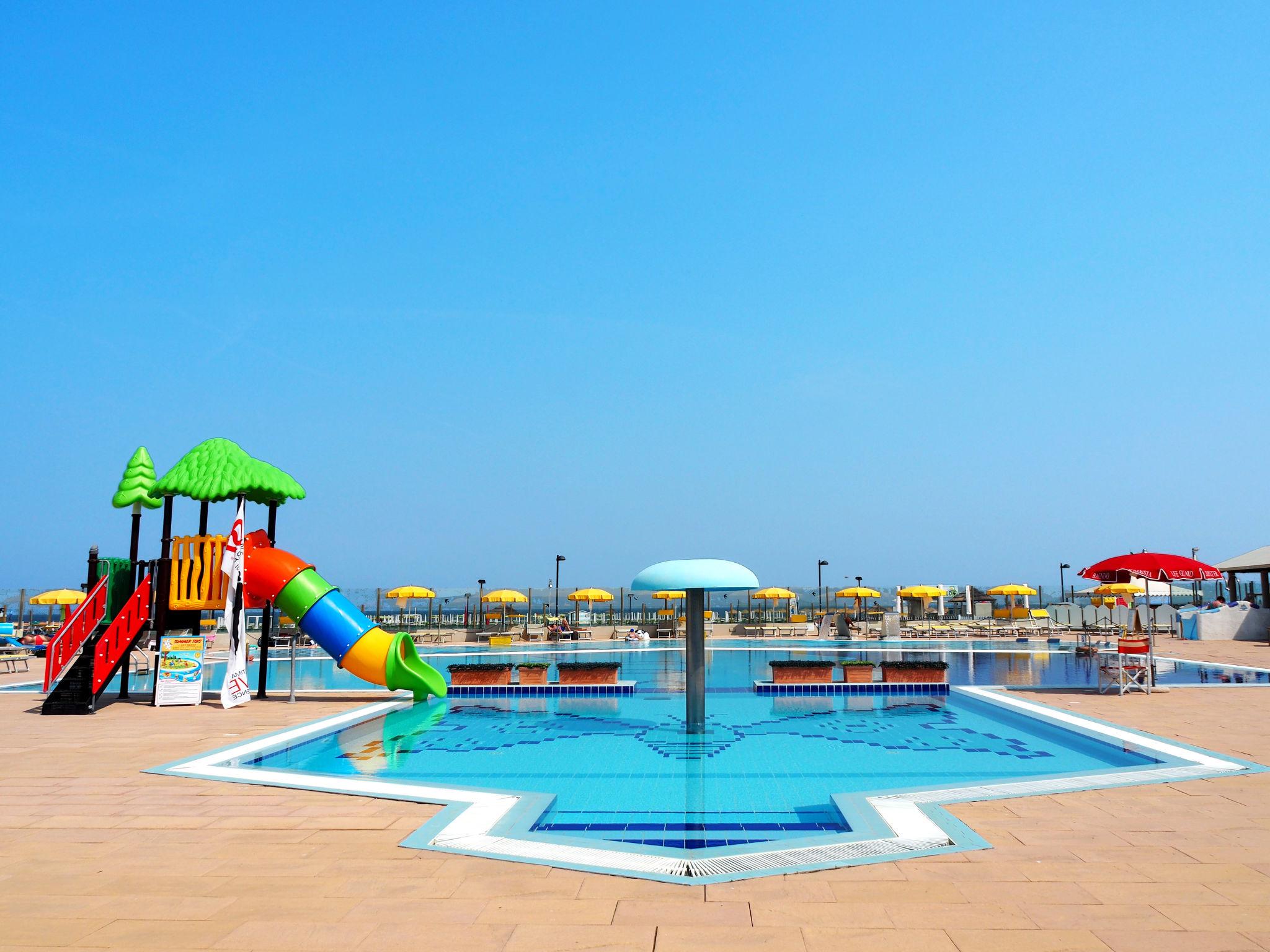 Photo 2 - Maison en Rosolina avec piscine et jardin