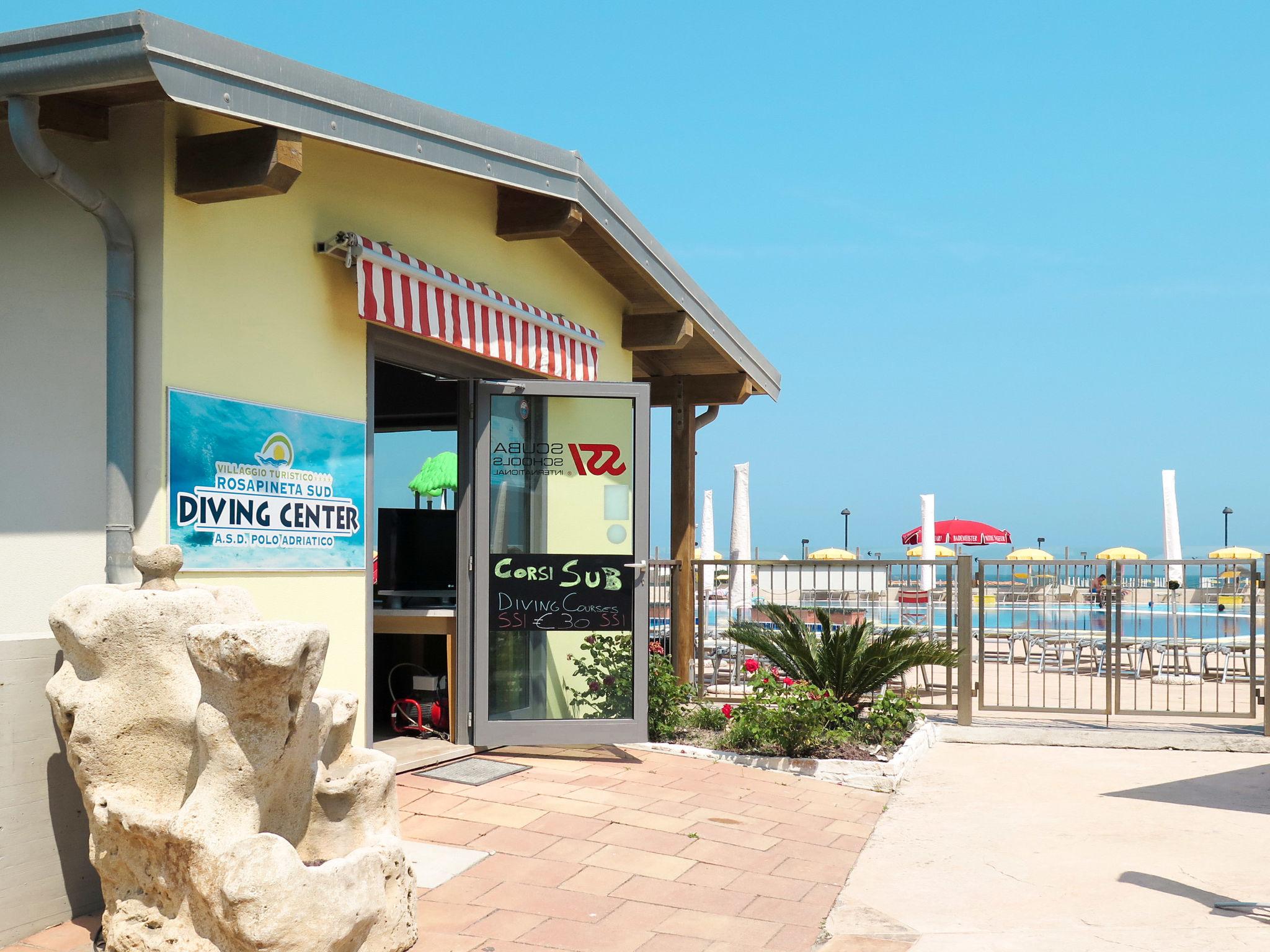 Photo 19 - House in Rosolina with swimming pool and sea view