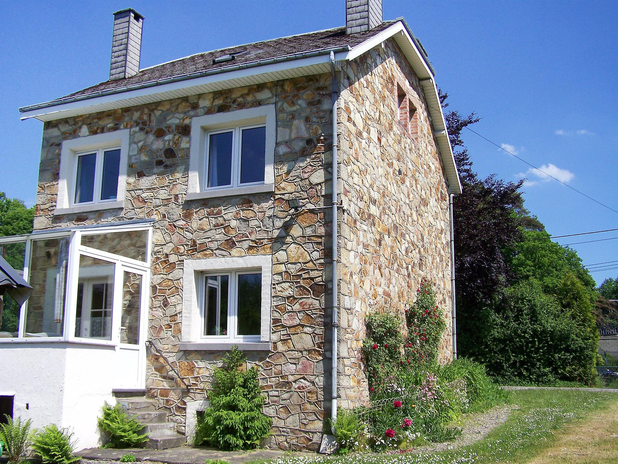 Photo 1 - Maison de 3 chambres à Vielsalm avec jardin