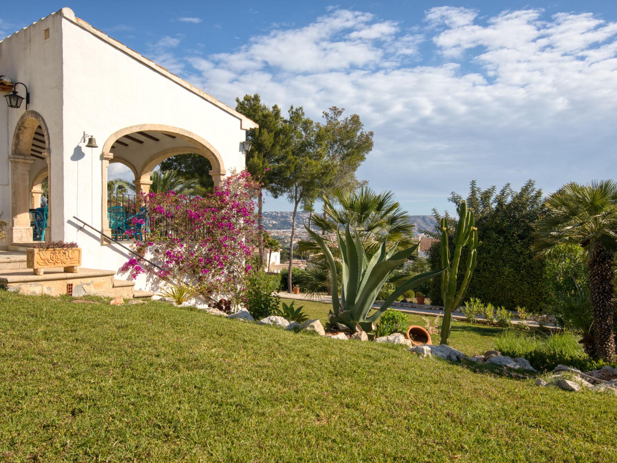 Foto 28 - Casa con 4 camere da letto a Jávea con piscina privata e vista mare