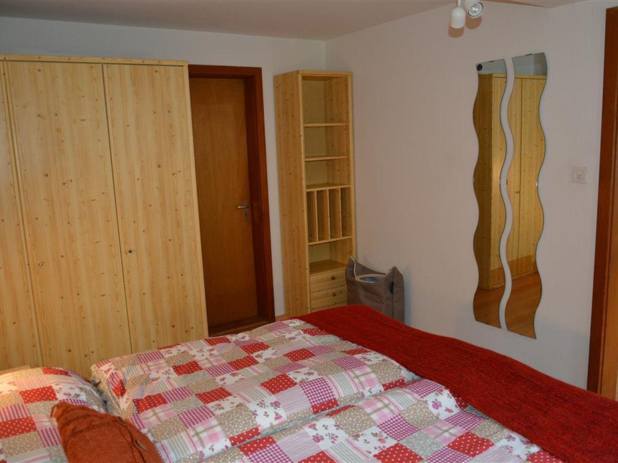 Photo 11 - 1 bedroom Apartment in Saanen