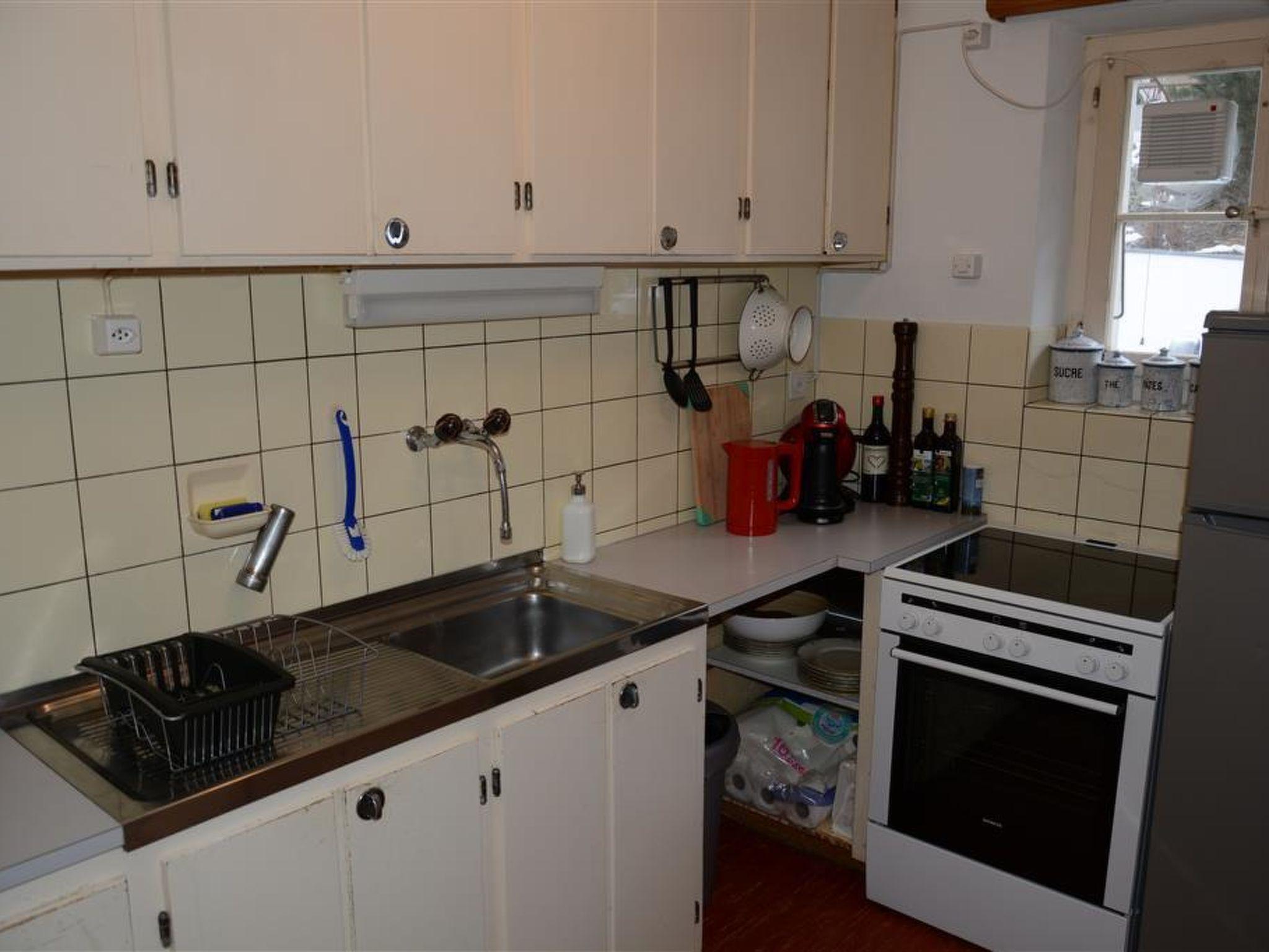 Photo 12 - 1 bedroom Apartment in Saanen