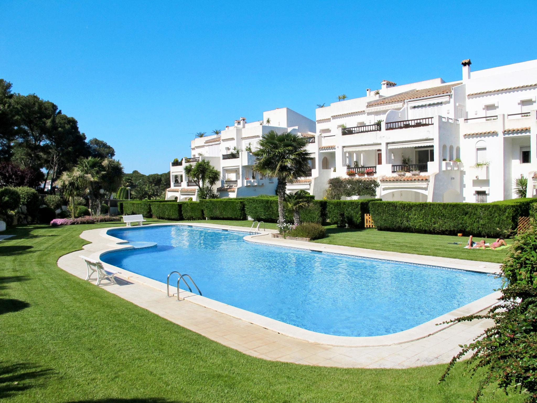 Photo 16 - Appartement de 3 chambres à Pals avec piscine et vues à la mer