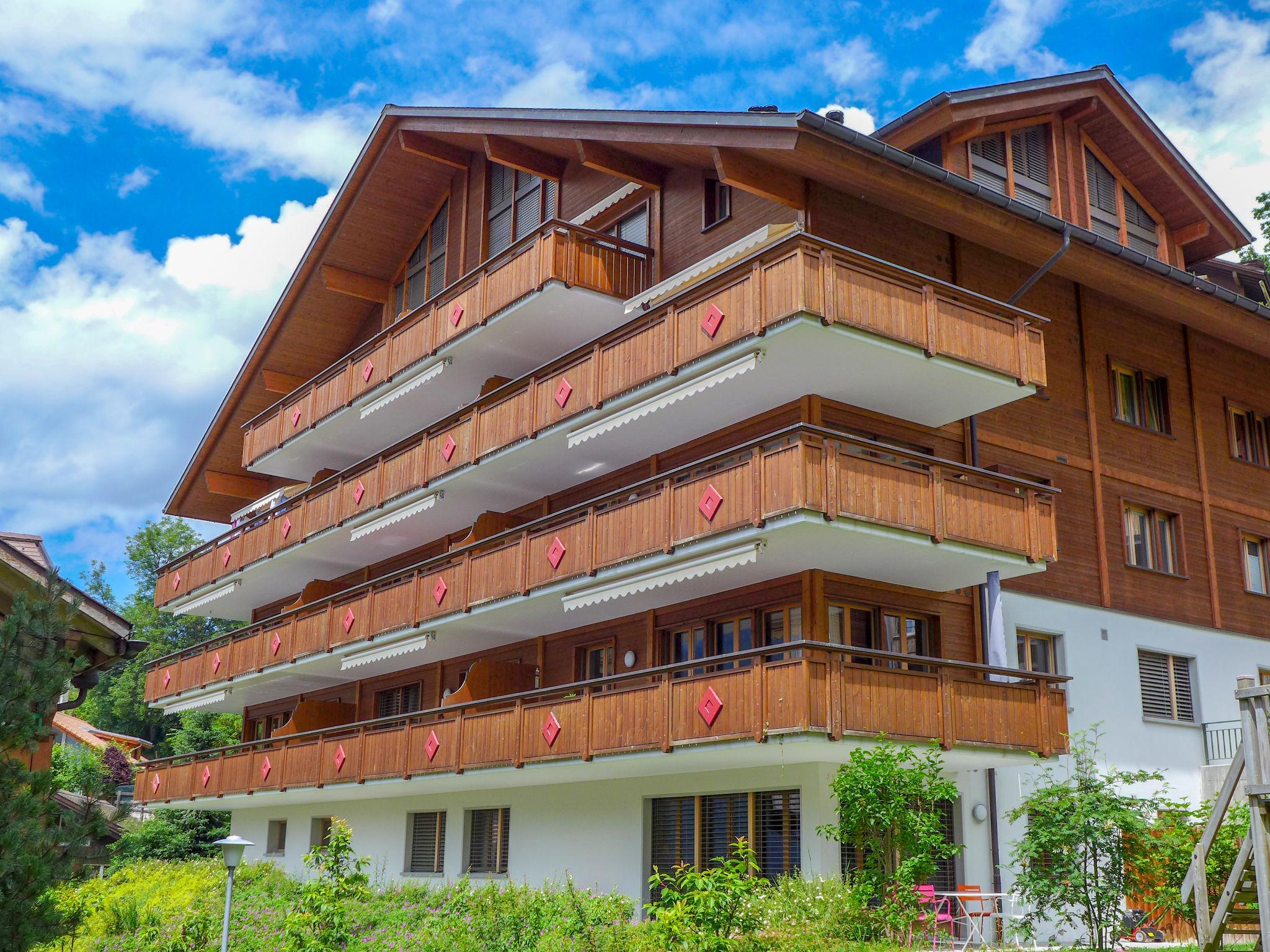 Photo 14 - Appartement de 1 chambre à Lauterbrunnen avec jardin et vues sur la montagne