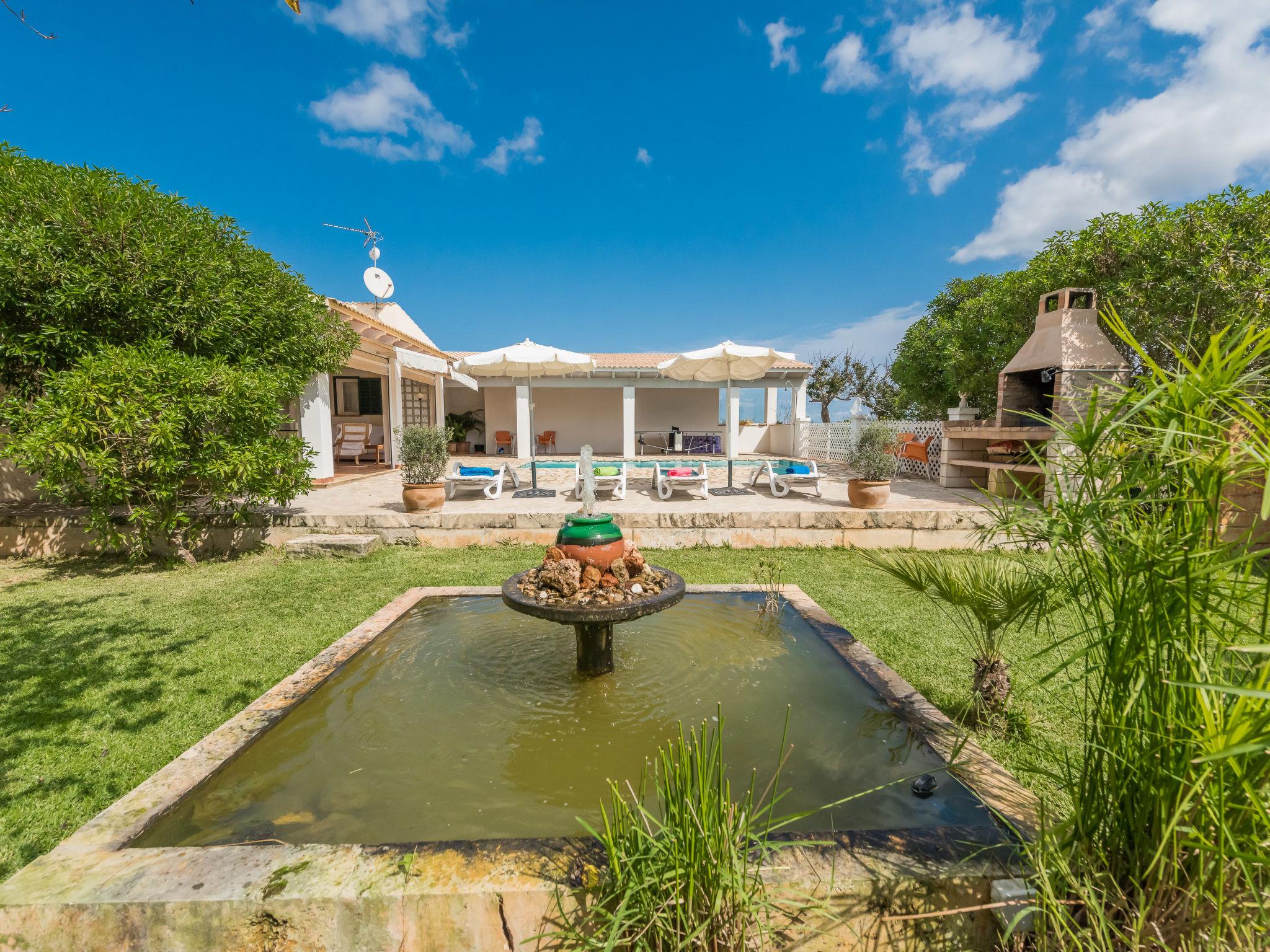 Foto 16 - Casa de 2 quartos em Santa Margalida com piscina privada e vistas do mar