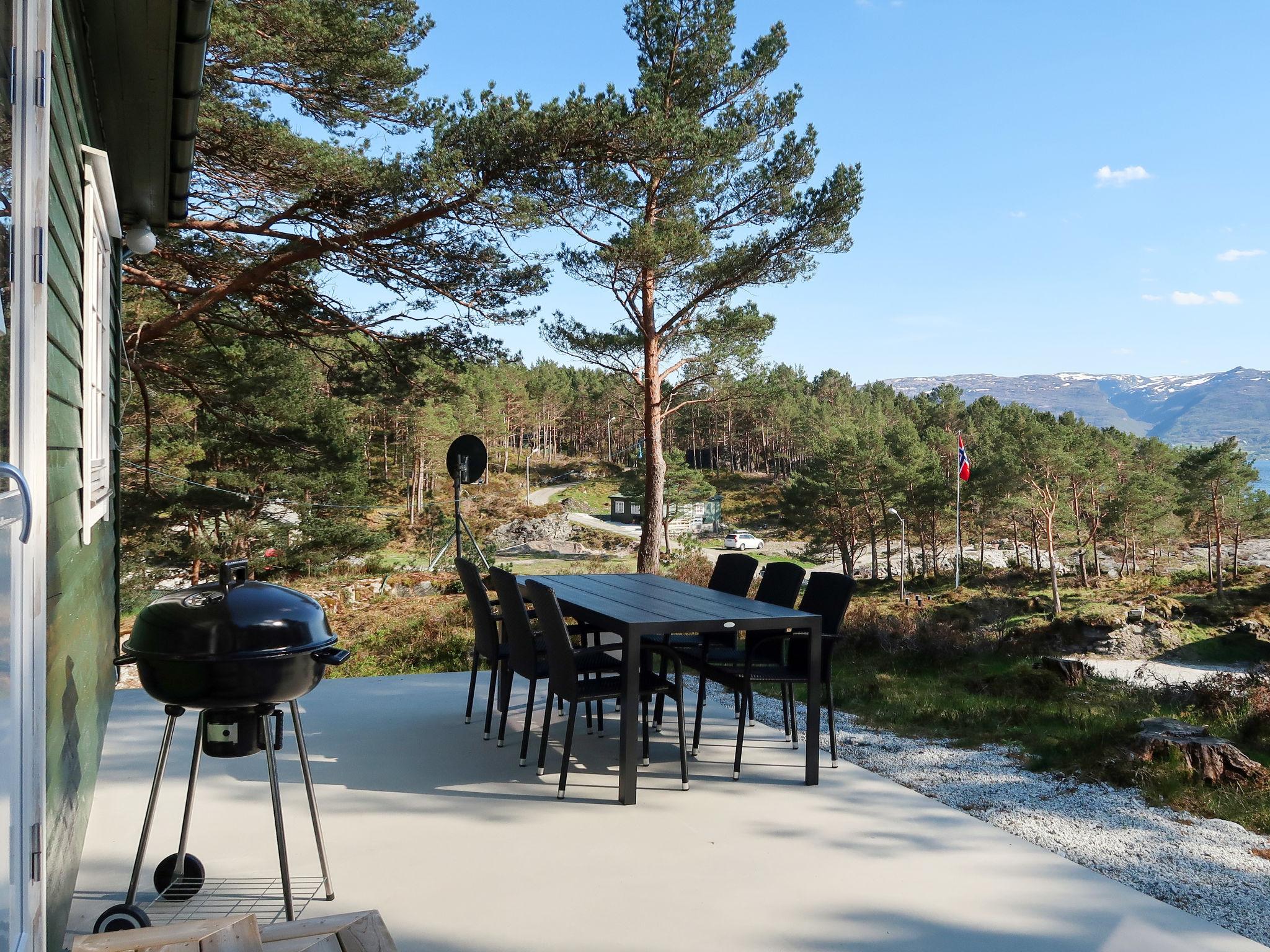 Photo 15 - Maison de 3 chambres à Hyllestad avec terrasse