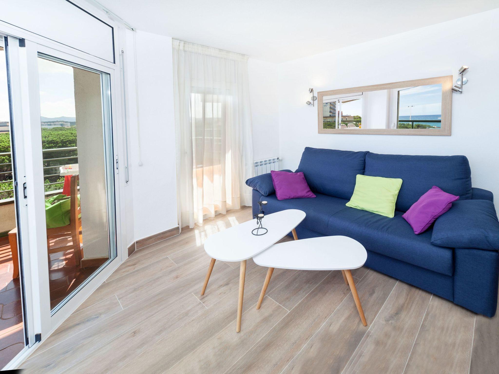 Foto 8 - Appartamento con 2 camere da letto a Castell-Platja d'Aro con terrazza e vista mare