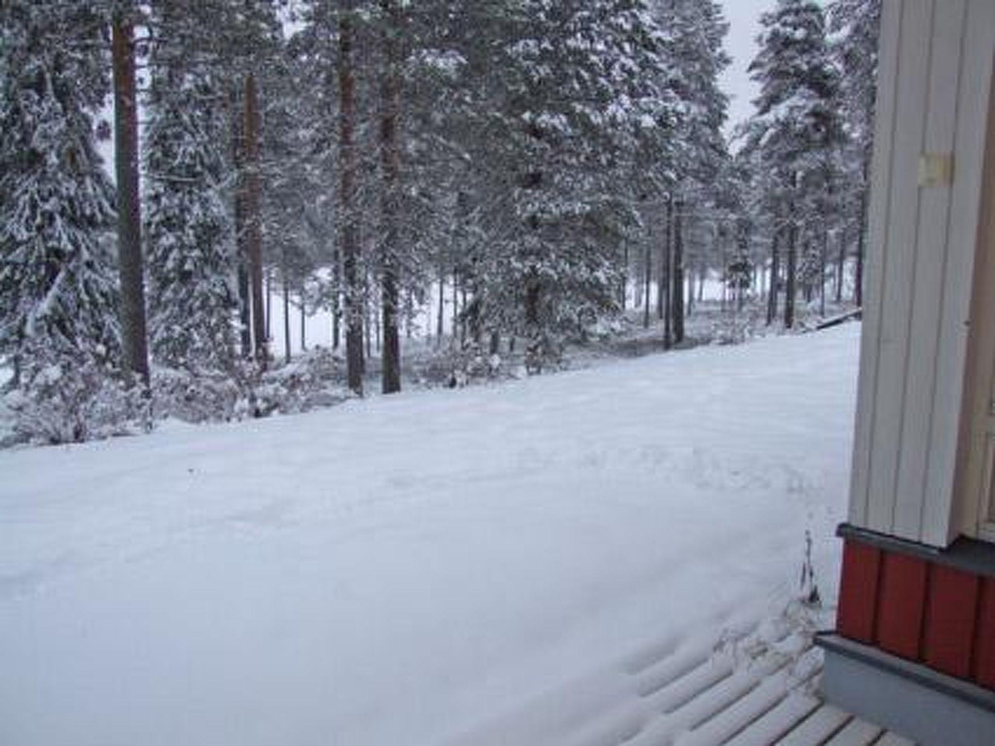 Foto 20 - Casa de 1 habitación en Kuusamo con sauna y vistas a la montaña