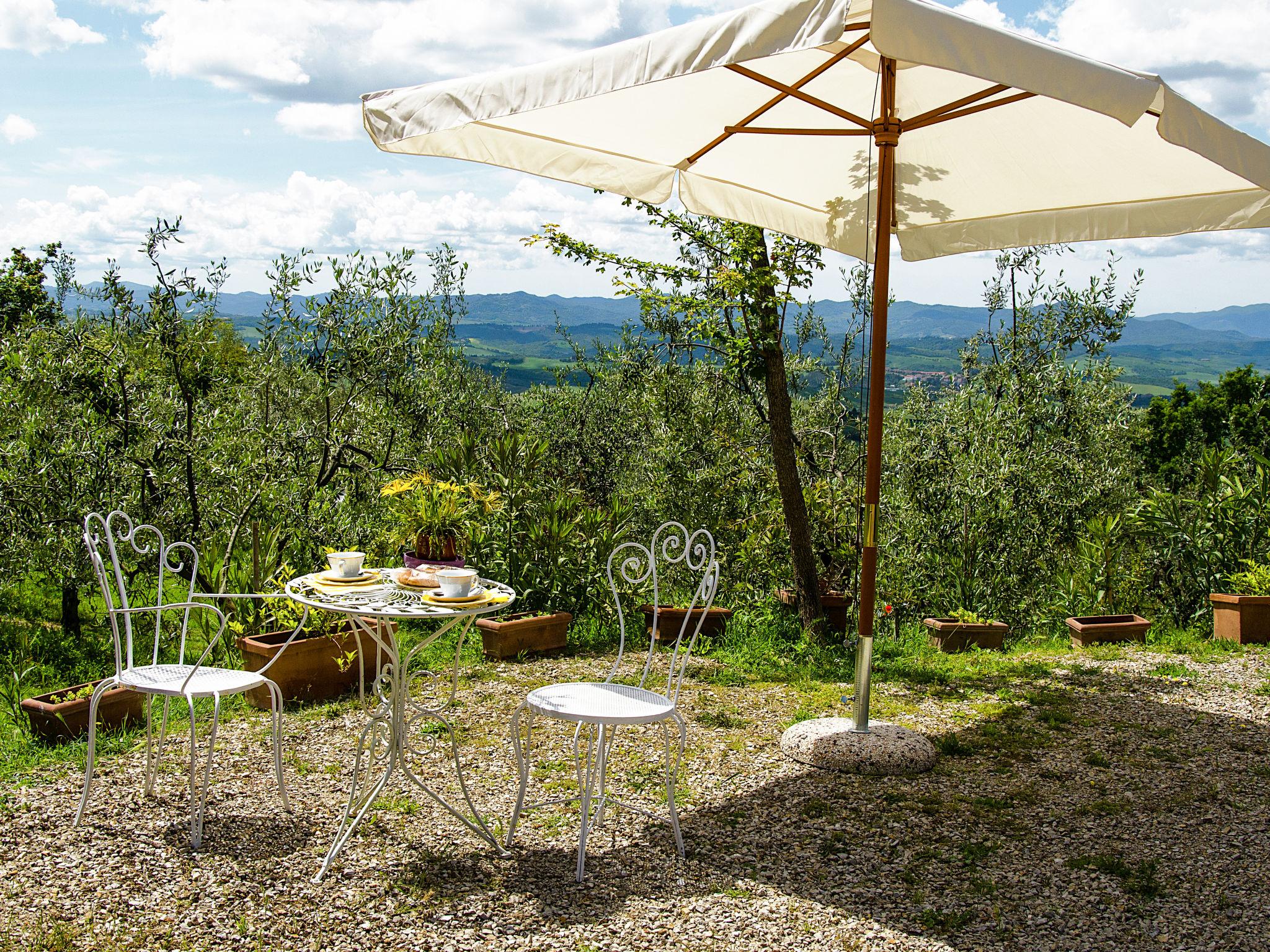 Photo 23 - Maison de 1 chambre à Volterra avec jardin et terrasse