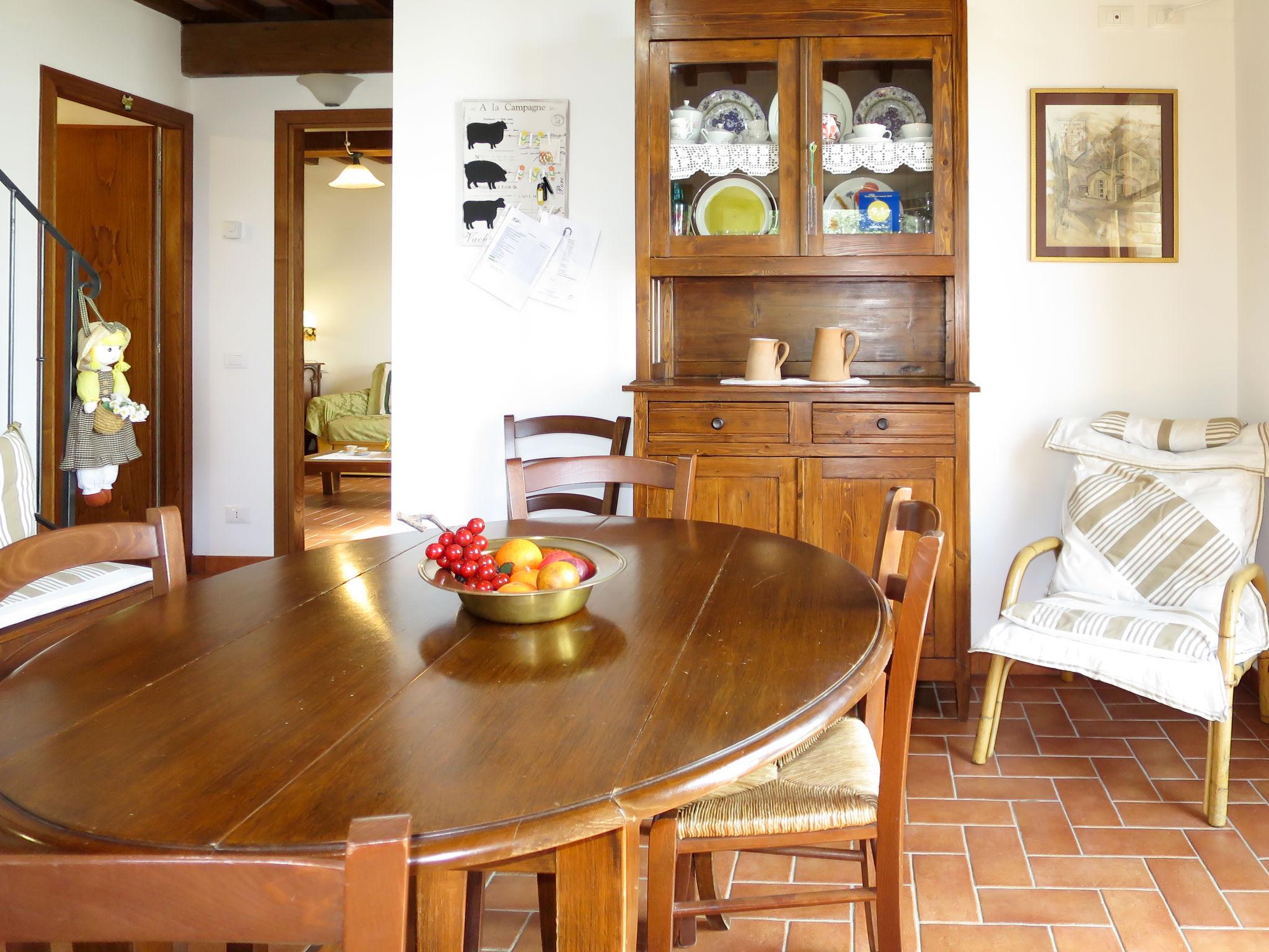 Foto 10 - Casa de 1 habitación en Volterra con jardín y terraza