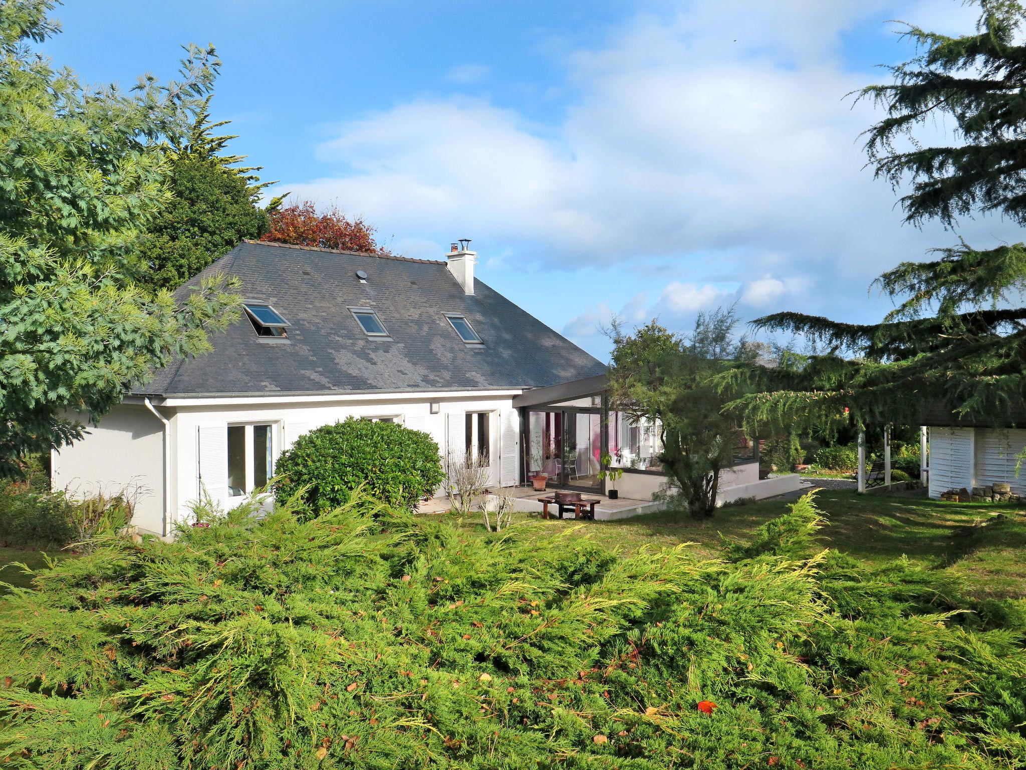 Foto 4 - Casa con 4 camere da letto a Plérin con giardino e vista mare