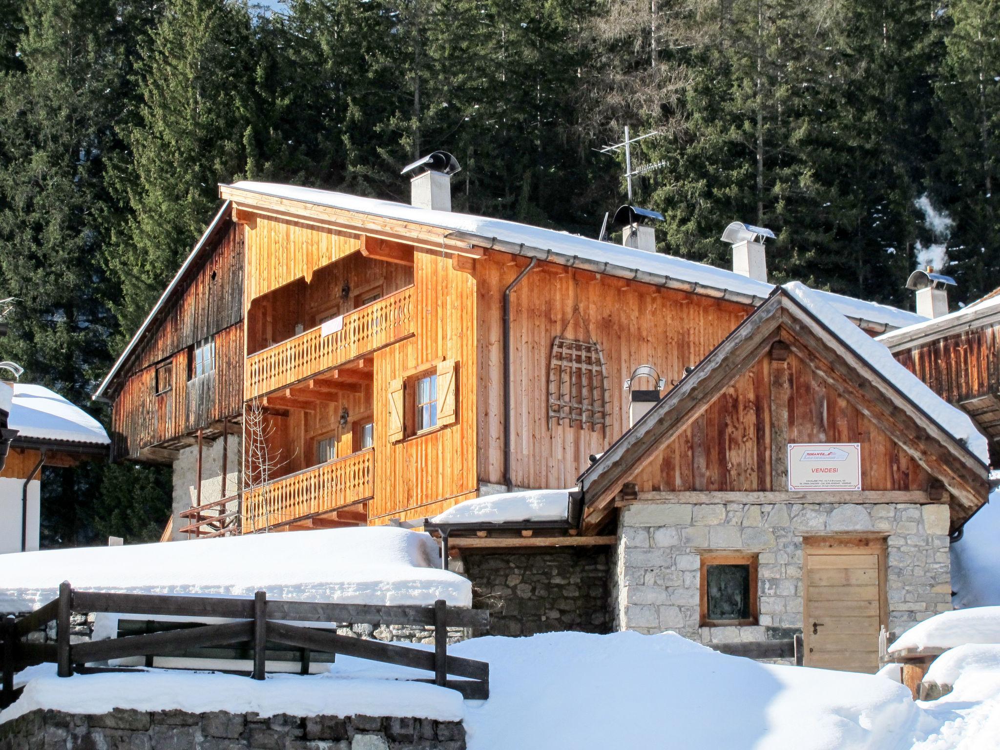 Photo 32 - Appartement de 2 chambres à Mazzin avec vues sur la montagne