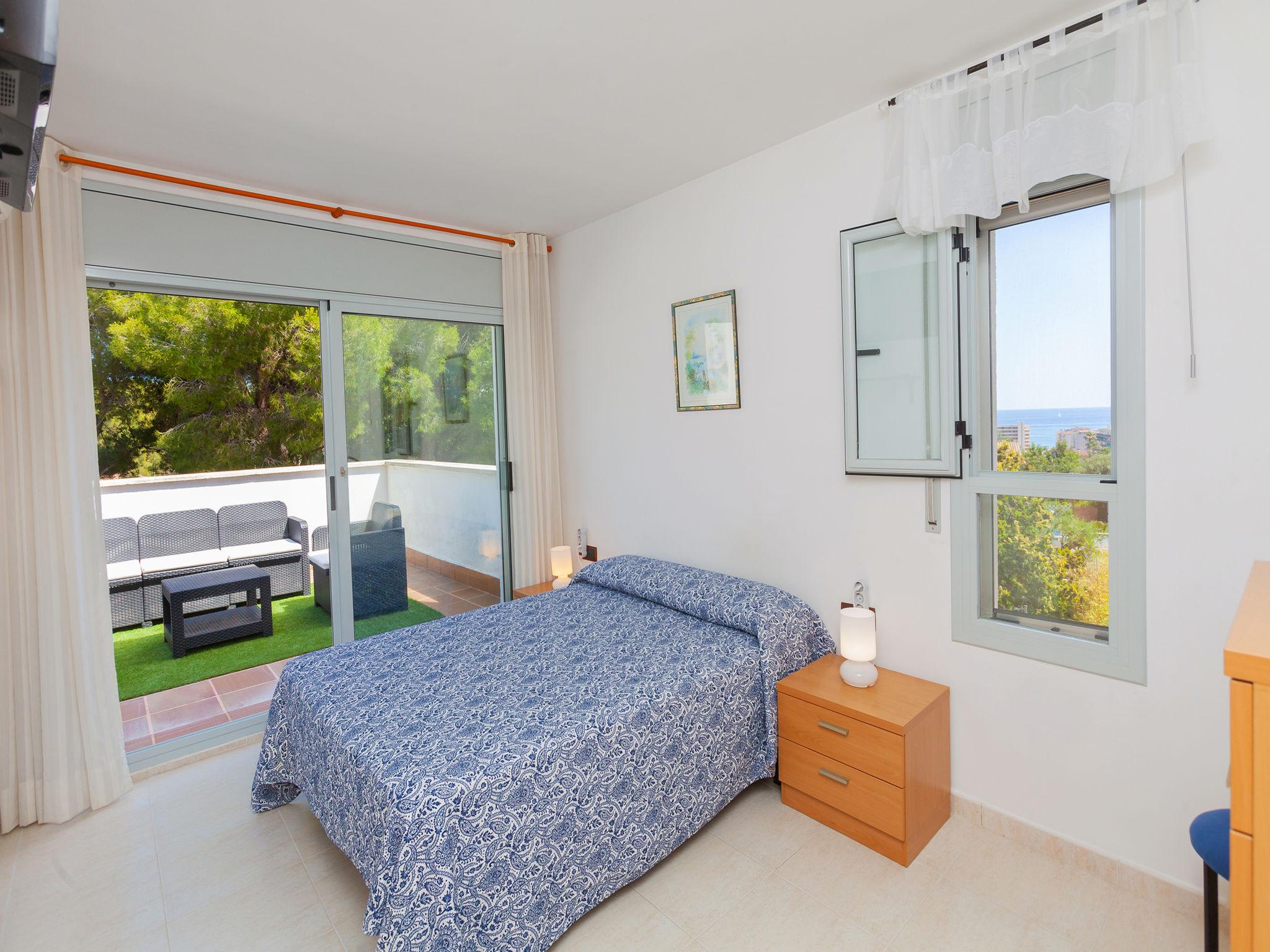 Foto 4 - Casa de 4 quartos em Calafell com piscina privada e jardim