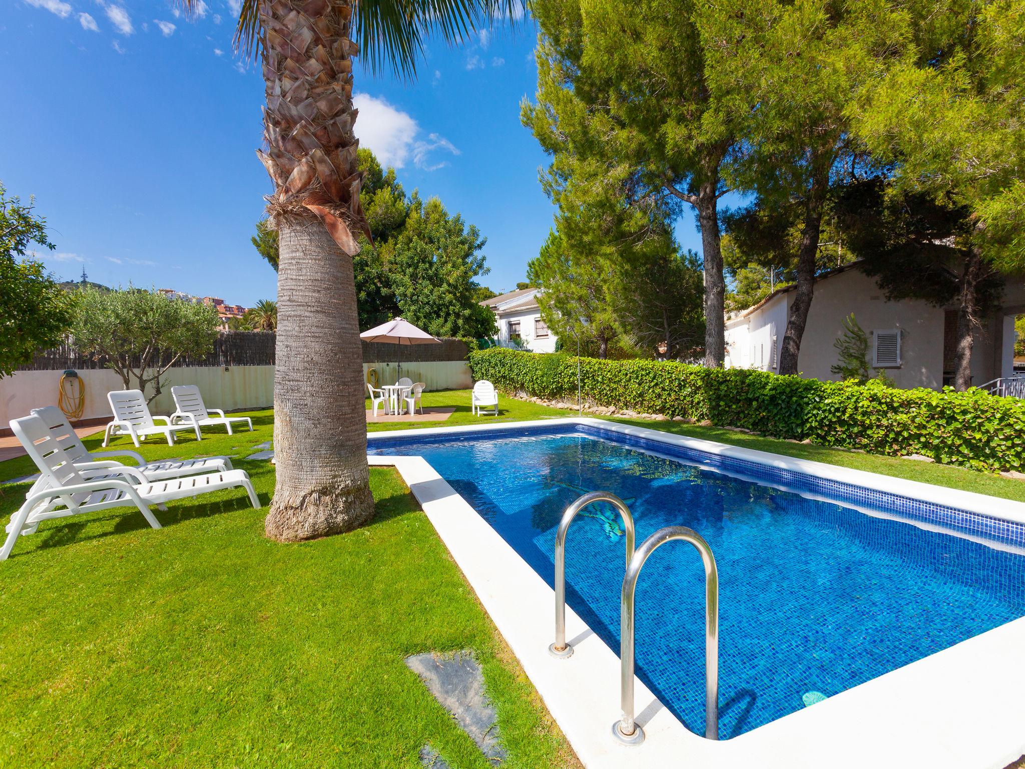 Foto 19 - Casa de 4 habitaciones en Calafell con piscina privada y vistas al mar