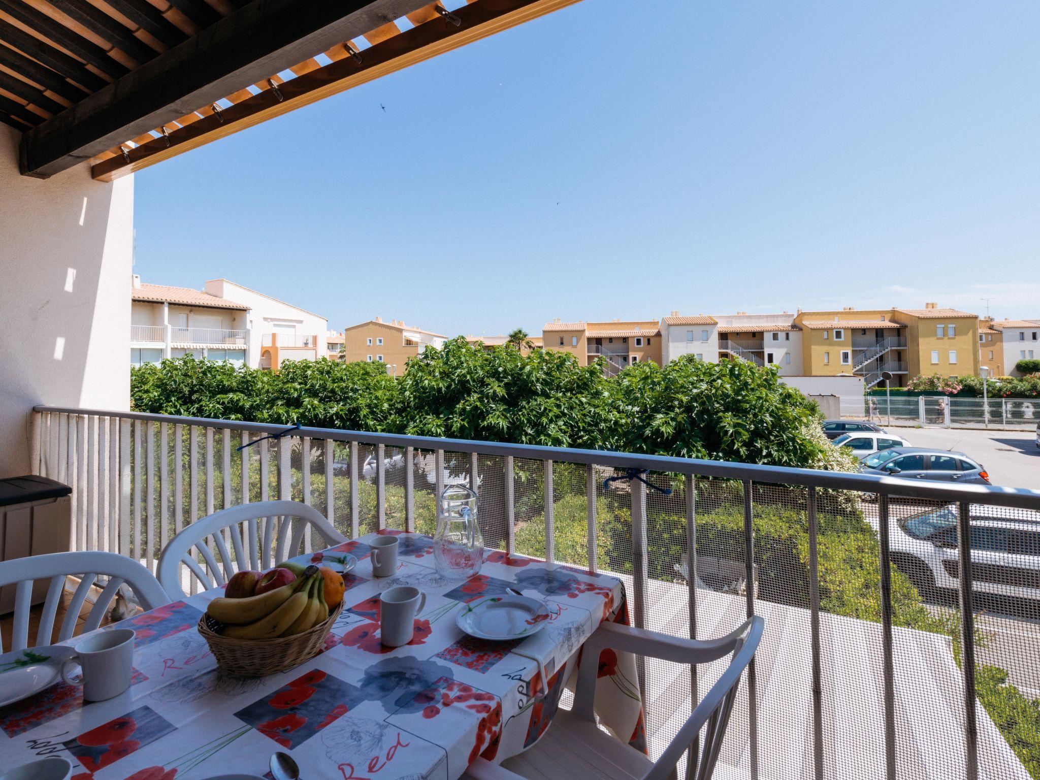 Foto 16 - Apartamento de 1 quarto em Agde com vistas do mar