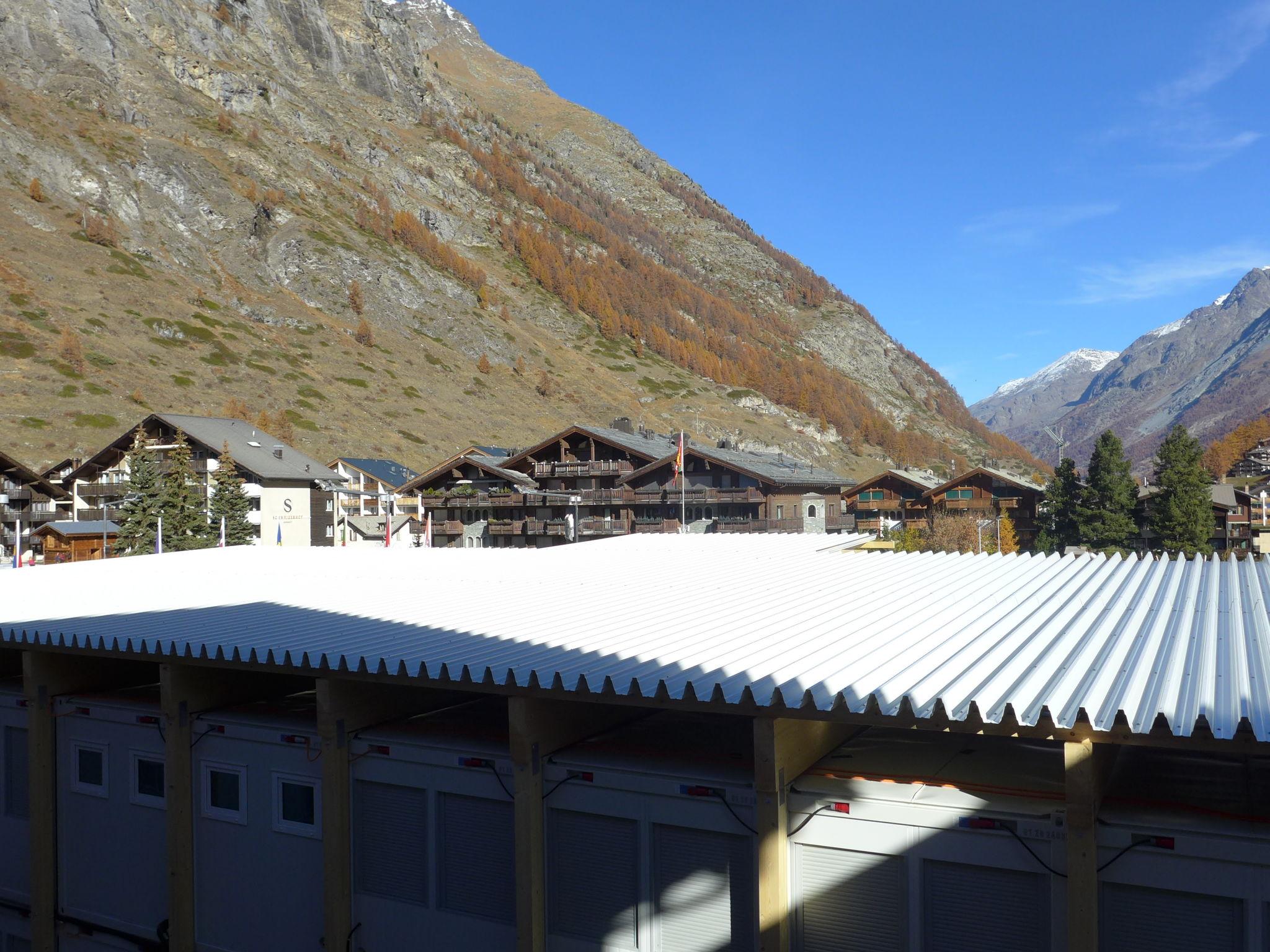 Photo 16 - Appartement de 2 chambres à Zermatt avec vues sur la montagne