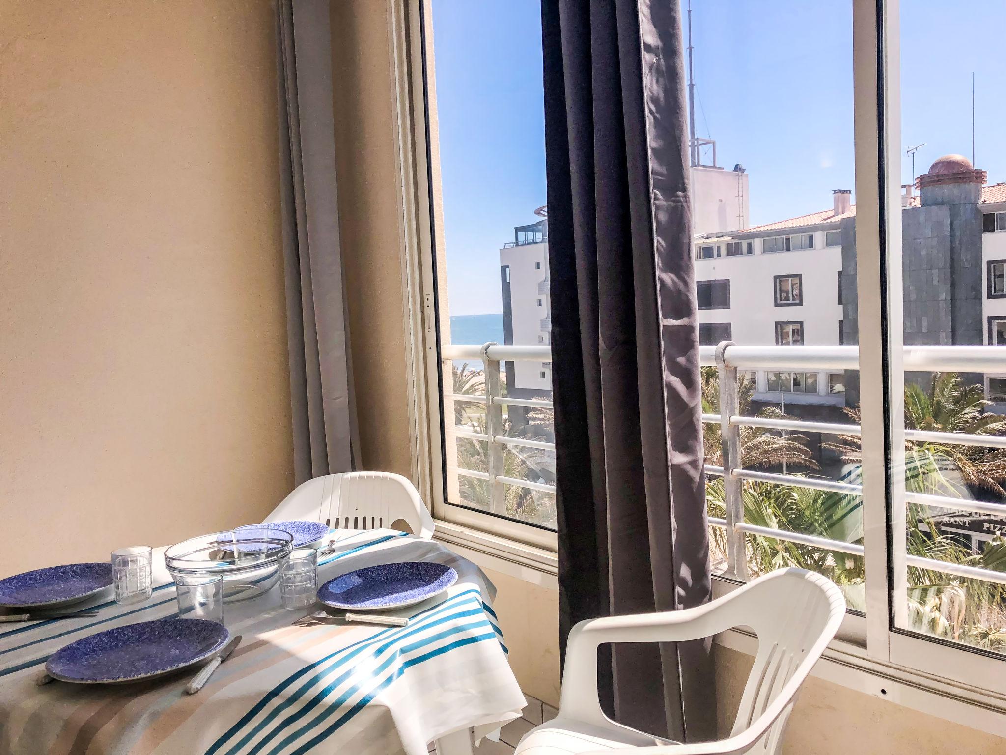 Foto 13 - Apartamento de 1 quarto em Agde com piscina e vistas do mar