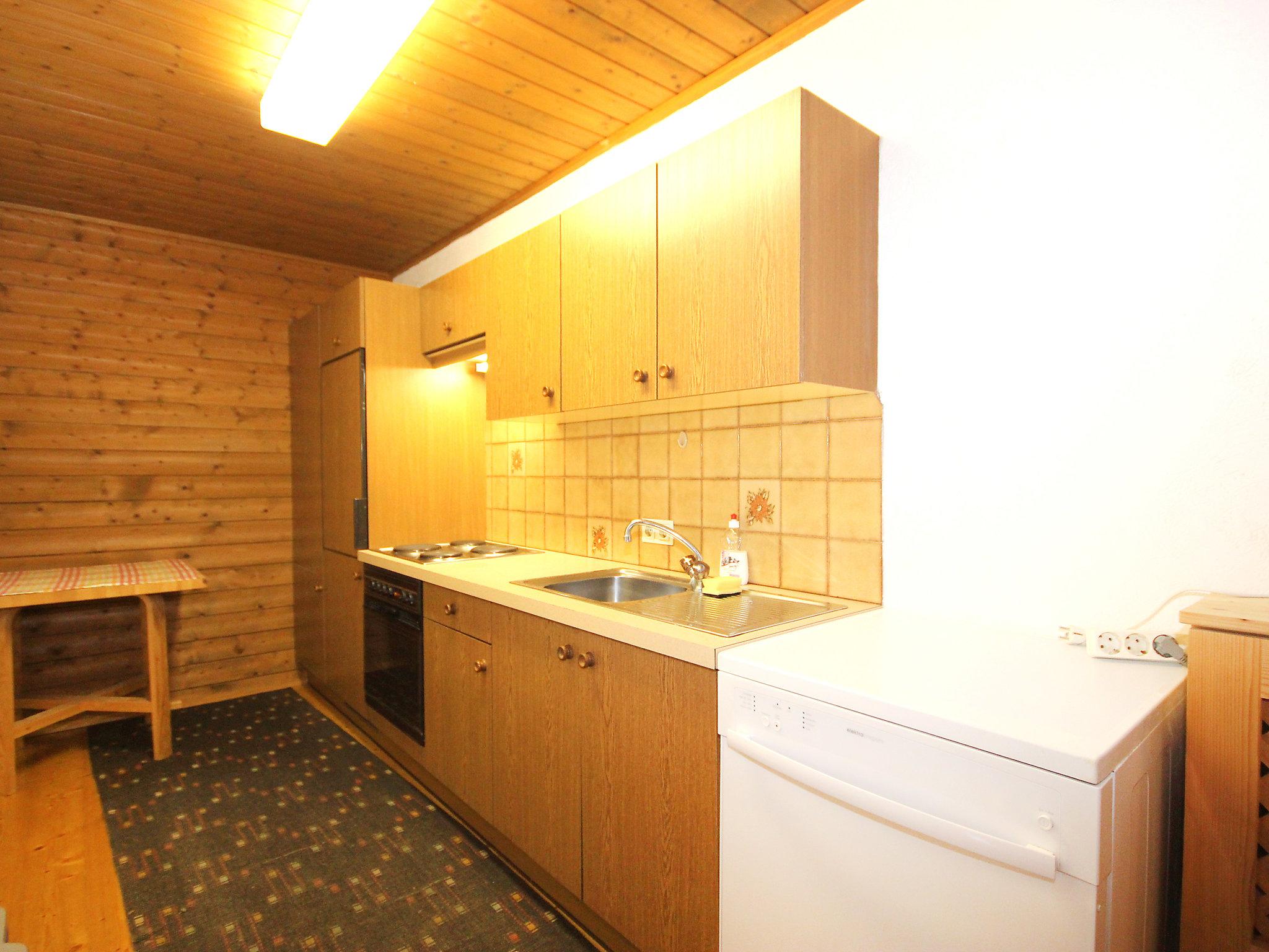 Foto 6 - Apartamento de 2 habitaciones en Aschau im Zillertal con jardín