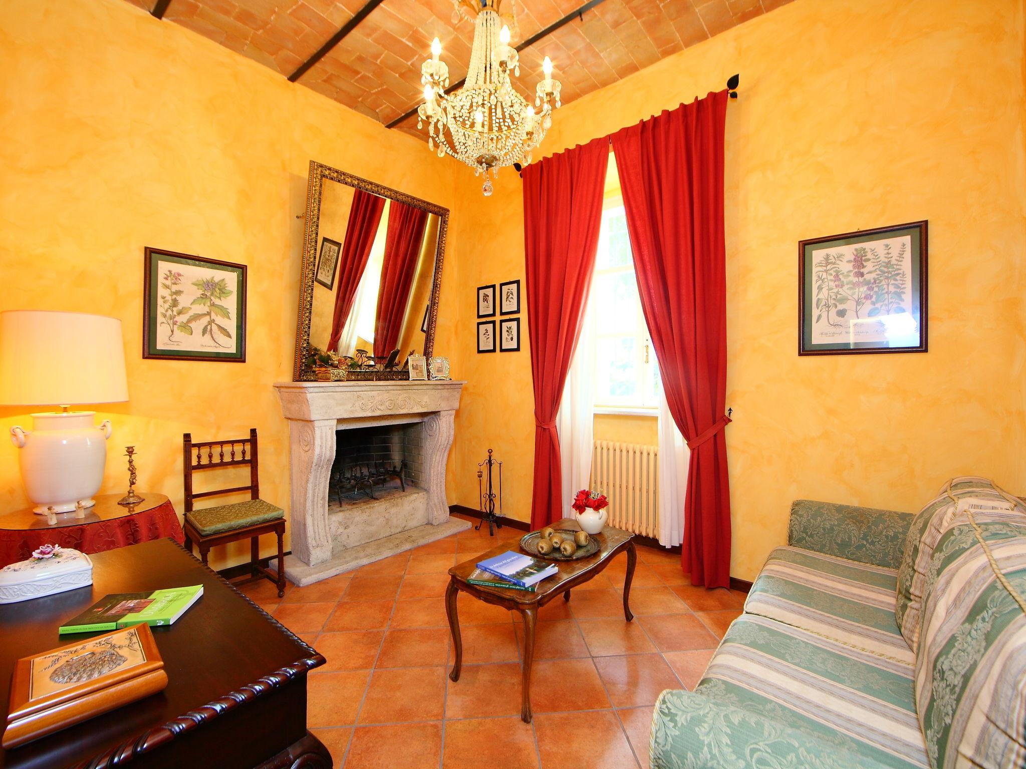 Photo 16 - 6 bedroom House in Bettona with private pool and garden