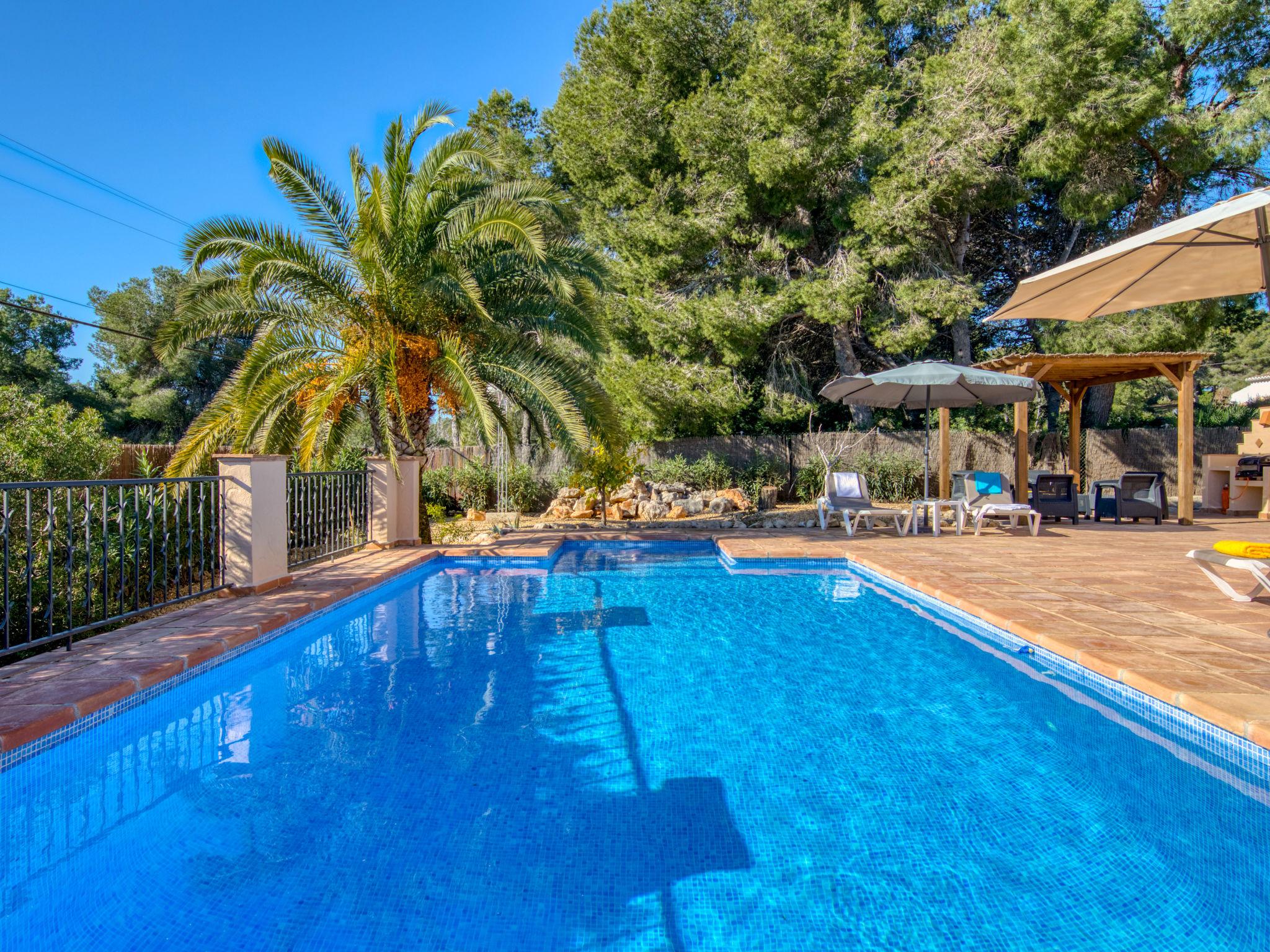 Foto 2 - Casa de 4 habitaciones en Jávea con piscina privada y jardín