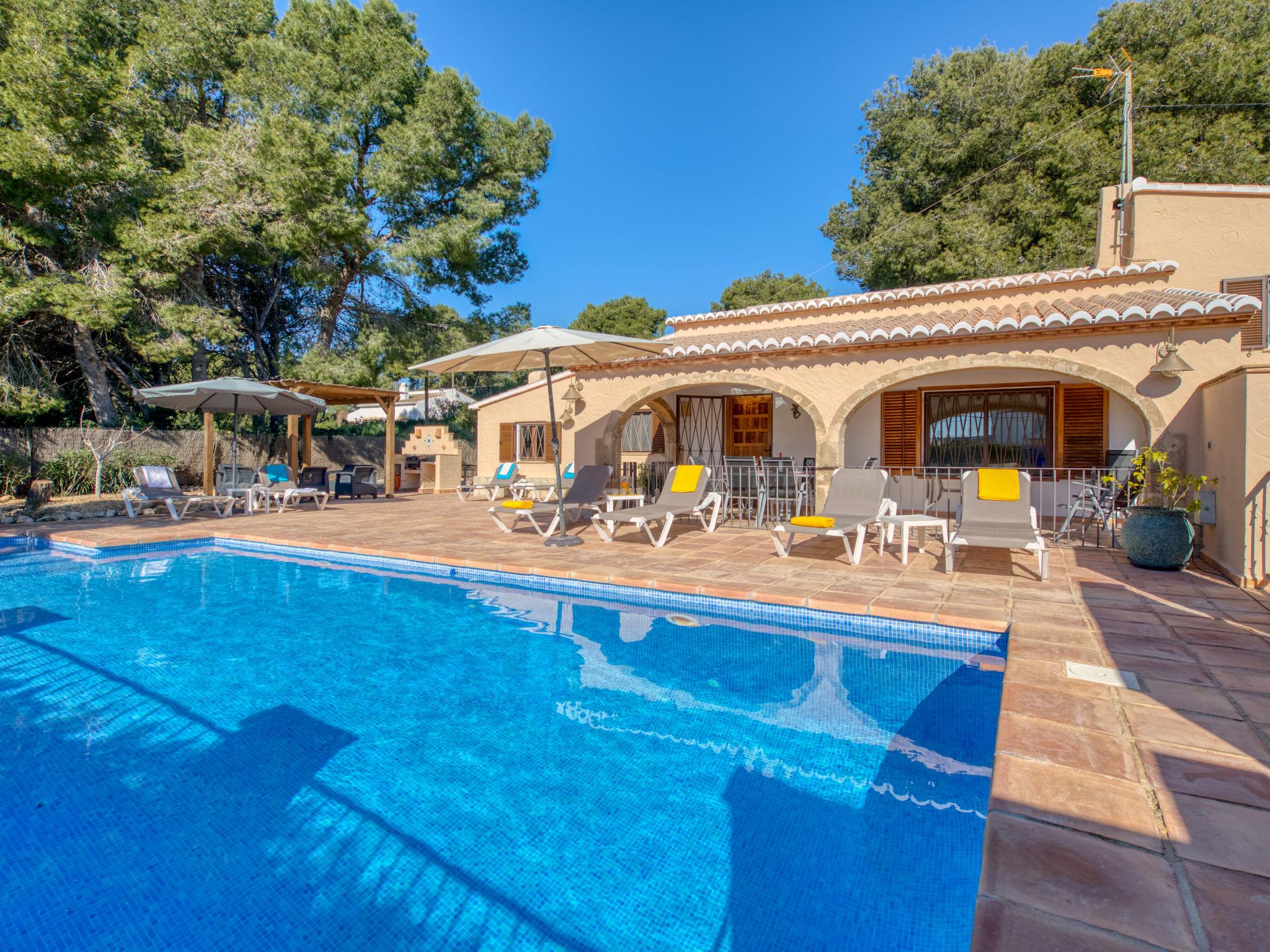 Foto 29 - Casa de 4 quartos em Jávea com piscina privada e jardim