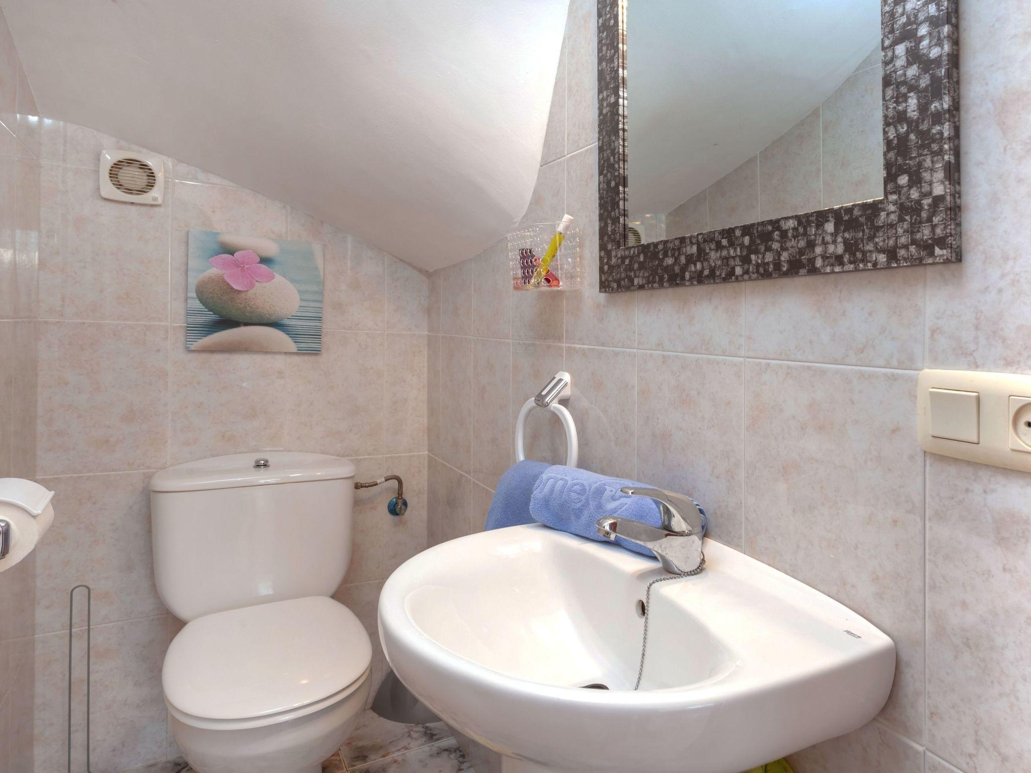 Photo 12 - 3 bedroom House in l'Ametlla de Mar with private pool and garden