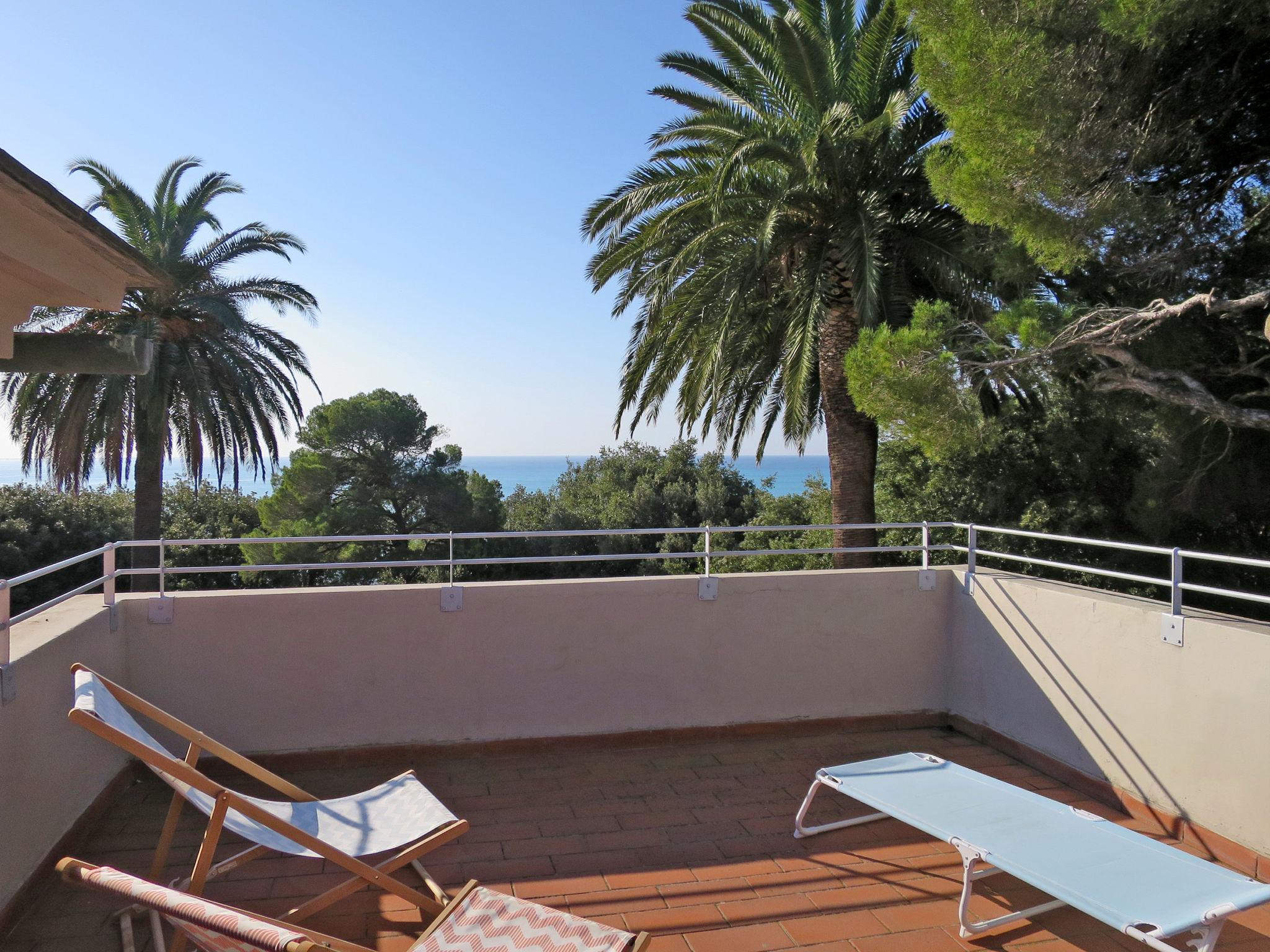 Photo 1 - Appartement de 2 chambres à Rosignano Marittimo avec jardin et vues à la mer