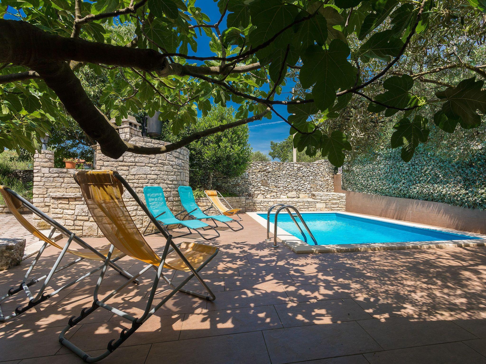 Photo 12 - Appartement de 2 chambres à Marčana avec piscine et jardin