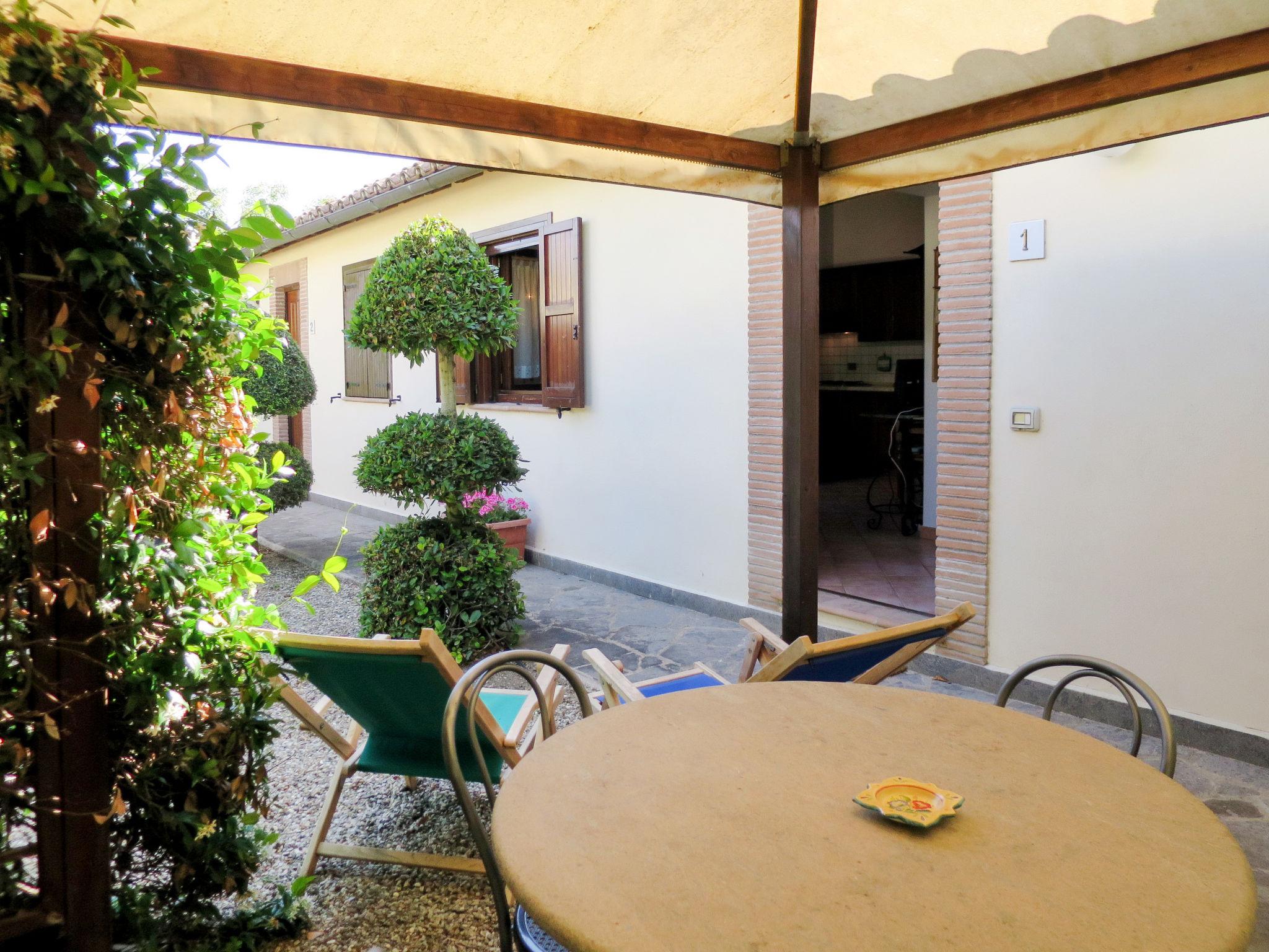 Photo 17 - 1 bedroom House in Bolsena with swimming pool and garden