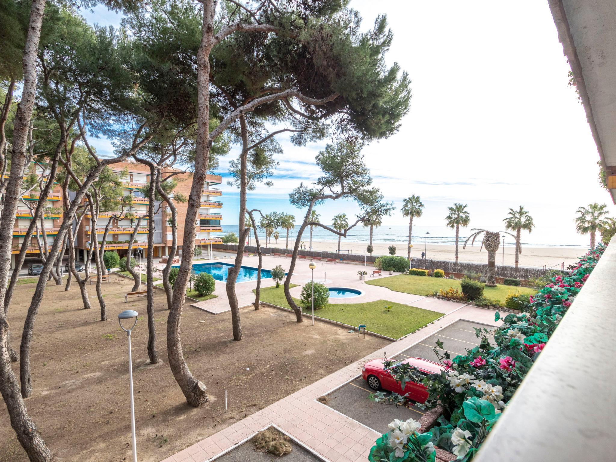 Foto 3 - Apartamento de 1 habitación en Torredembarra con piscina y vistas al mar