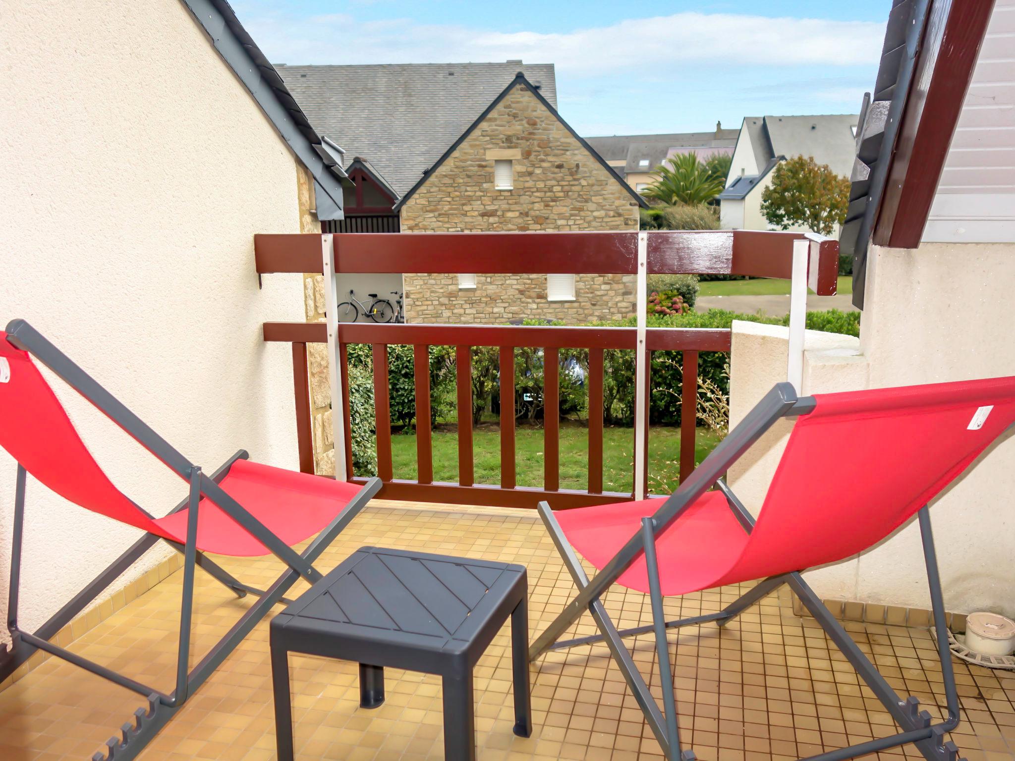 Photo 4 - 2 bedroom Apartment in Carnac with swimming pool and sea view