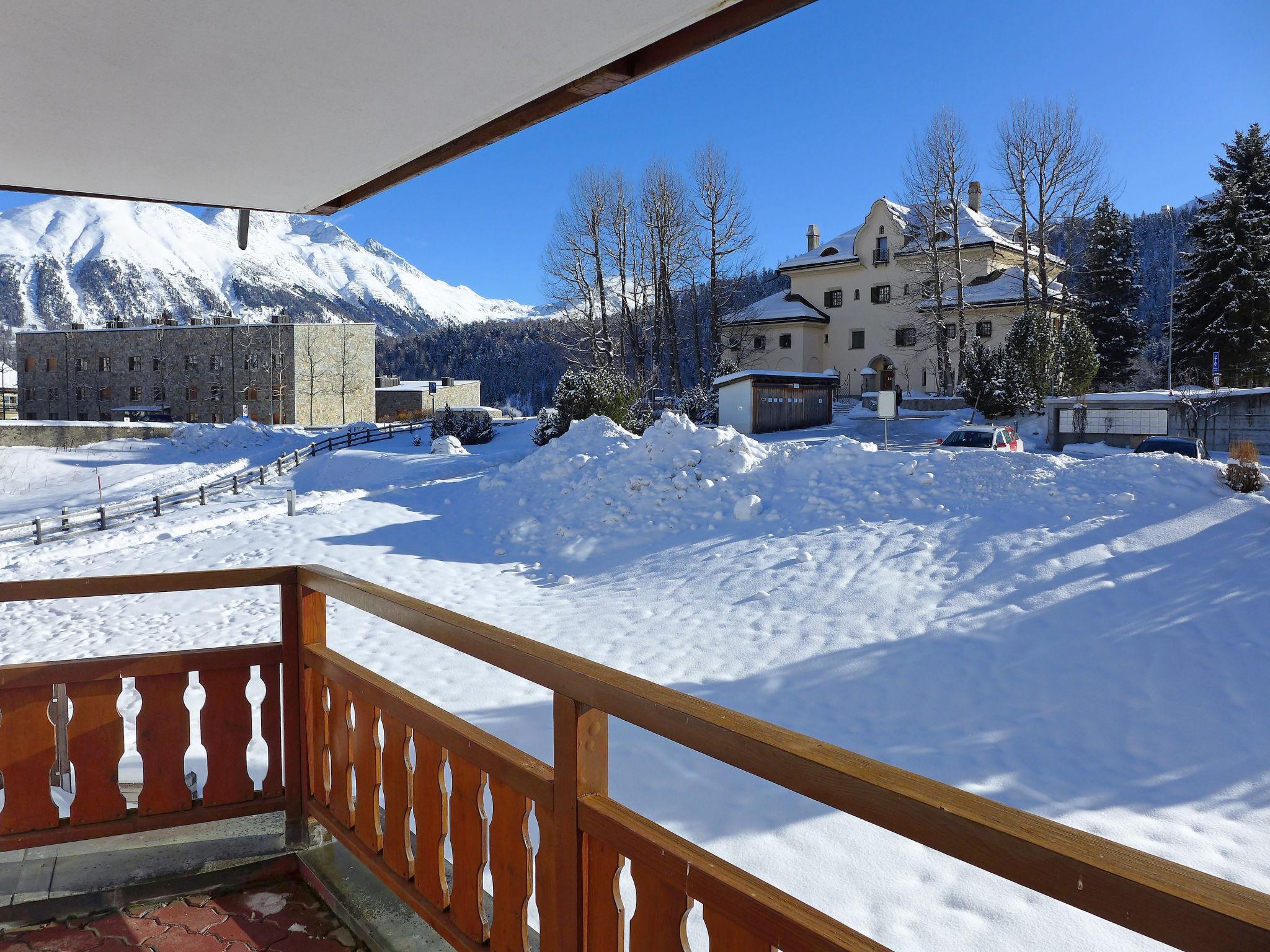 Photo 21 - Appartement de 3 chambres à Celerina/Schlarigna avec vues sur la montagne
