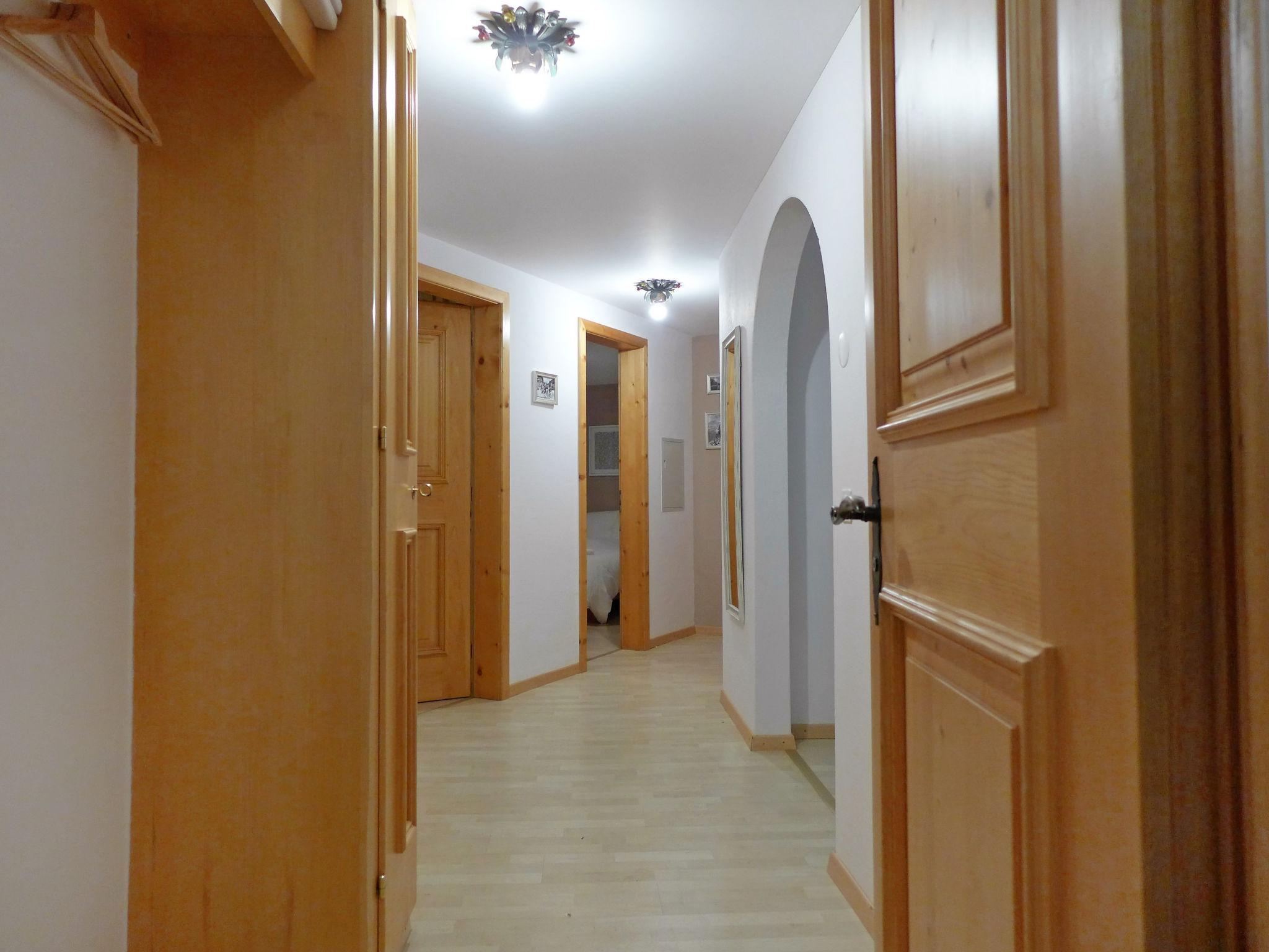 Photo 20 - 3 bedroom Apartment in Celerina/Schlarigna with garden