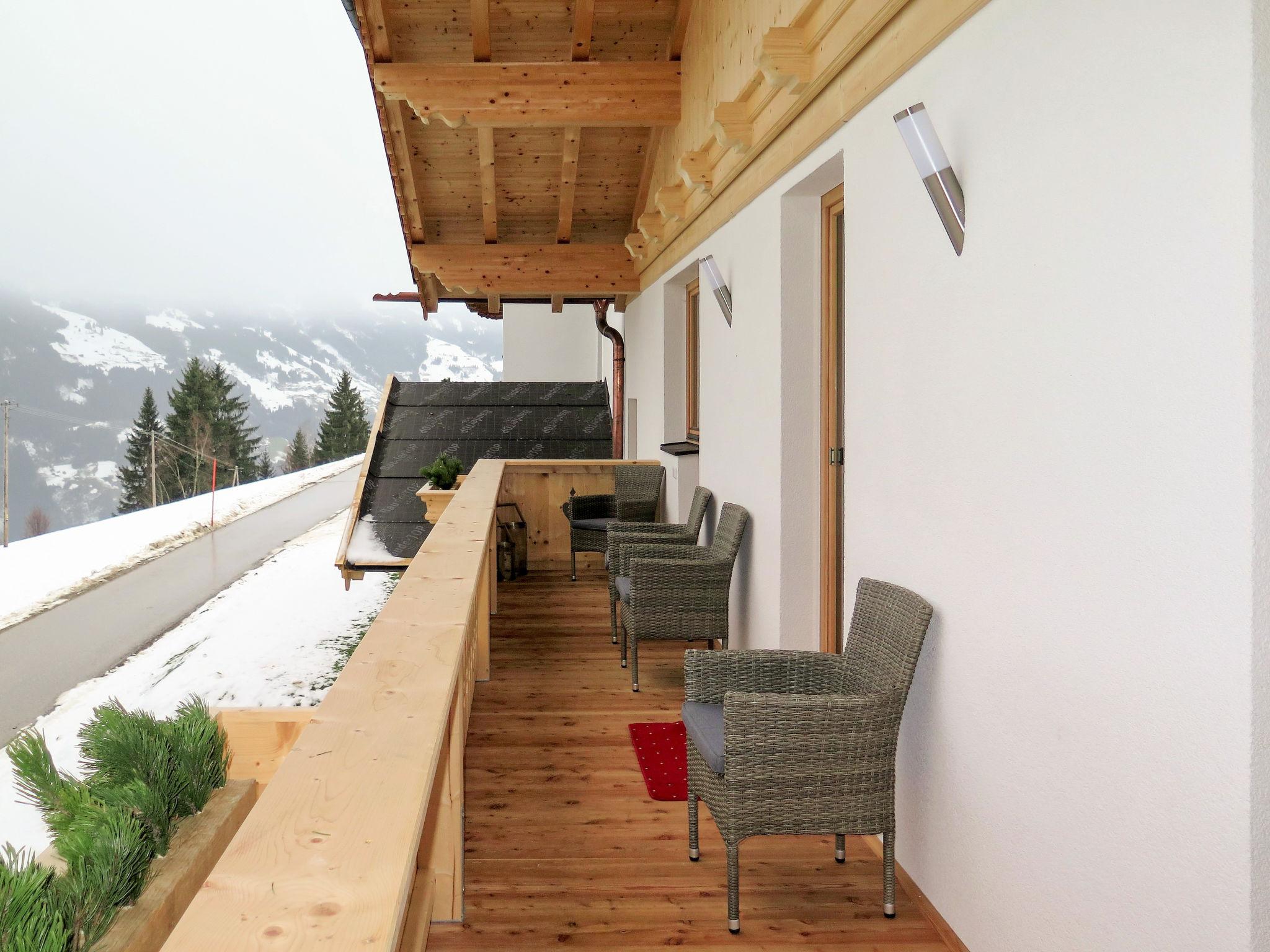 Photo 24 - Appartement de 5 chambres à Kaltenbach avec vues sur la montagne