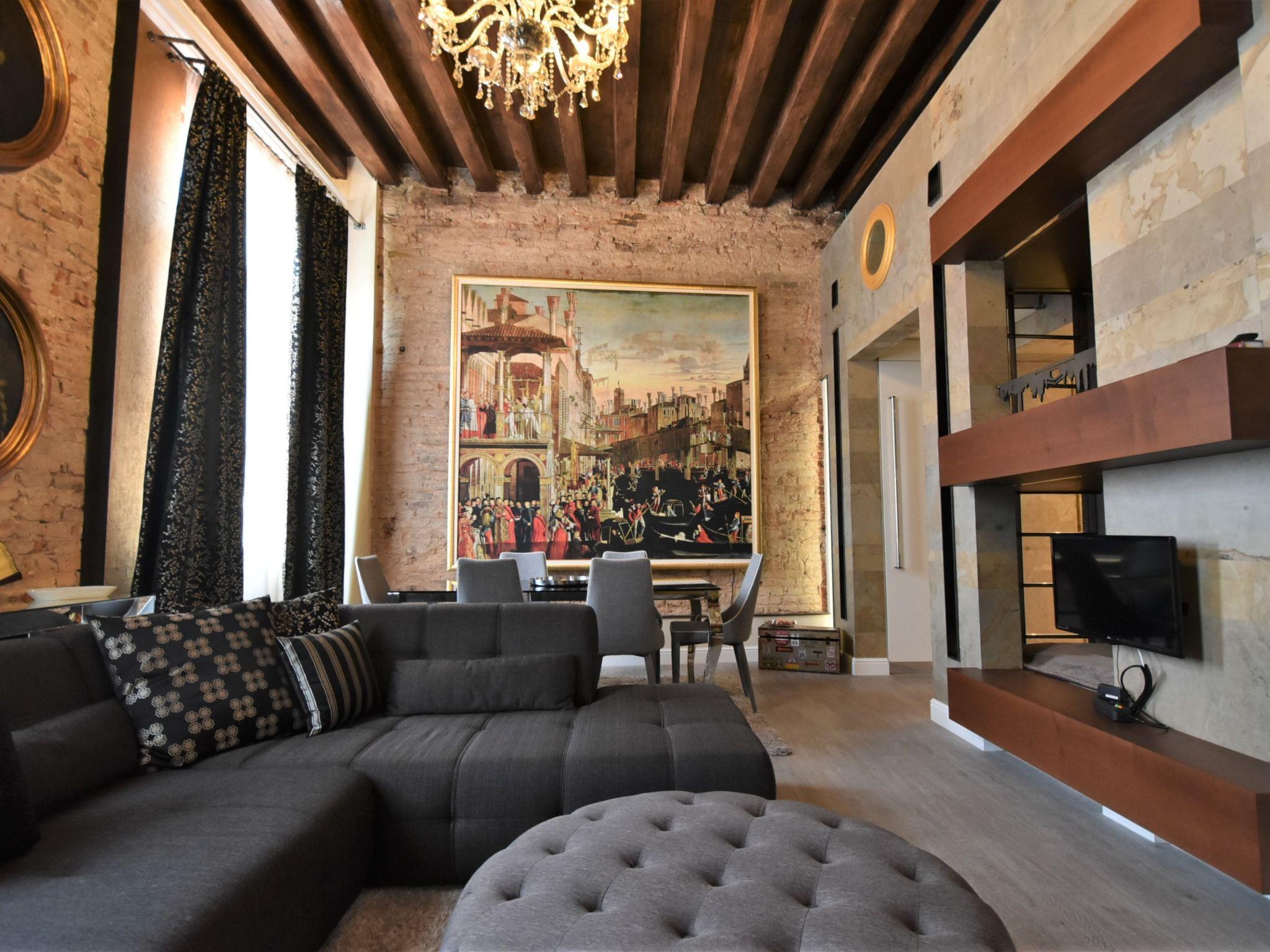 Photo 6 - 2 bedroom Apartment in Venice with hot tub and sea view