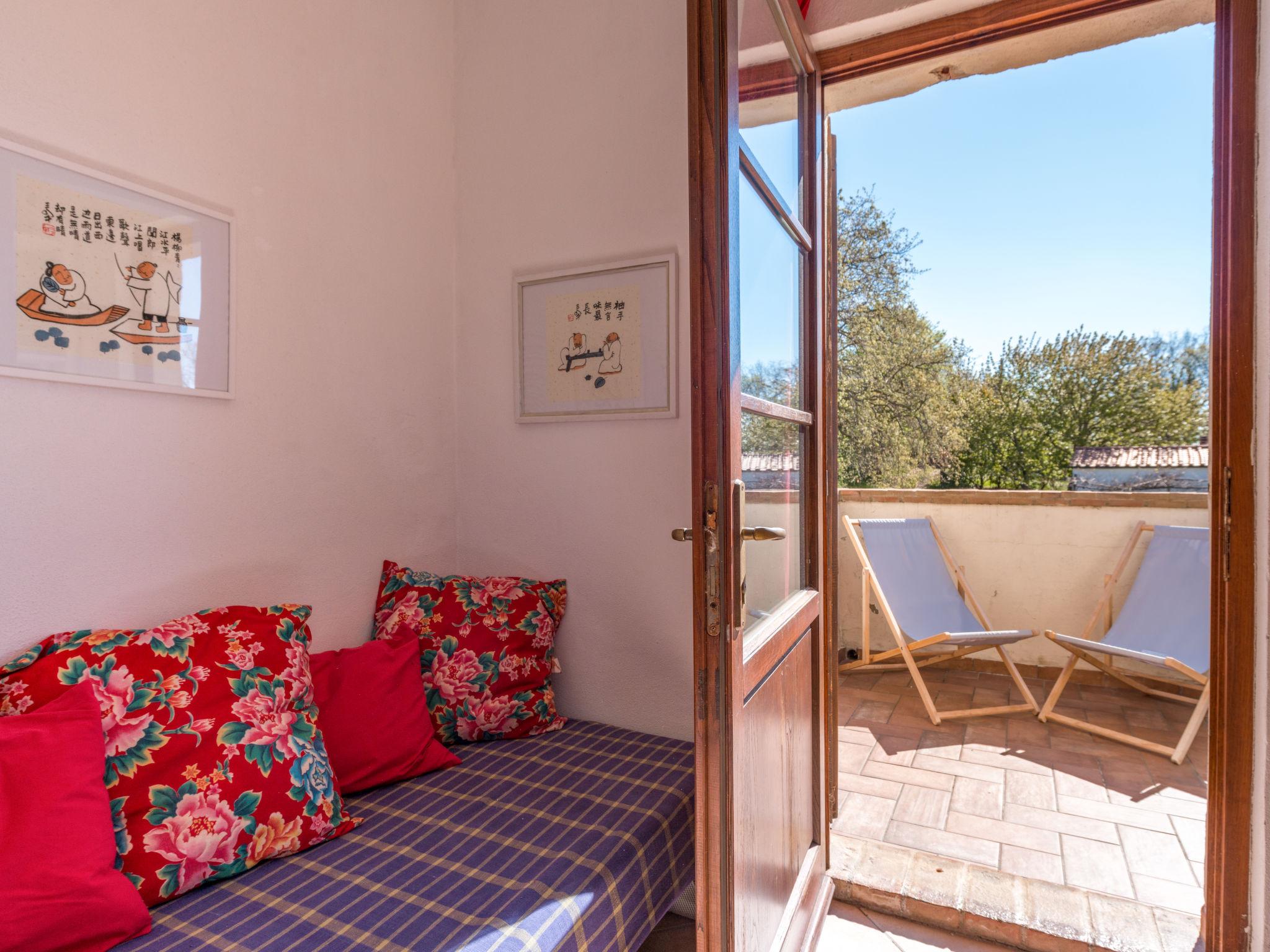 Foto 10 - Haus mit 2 Schlafzimmern in Roccastrada mit garten und terrasse