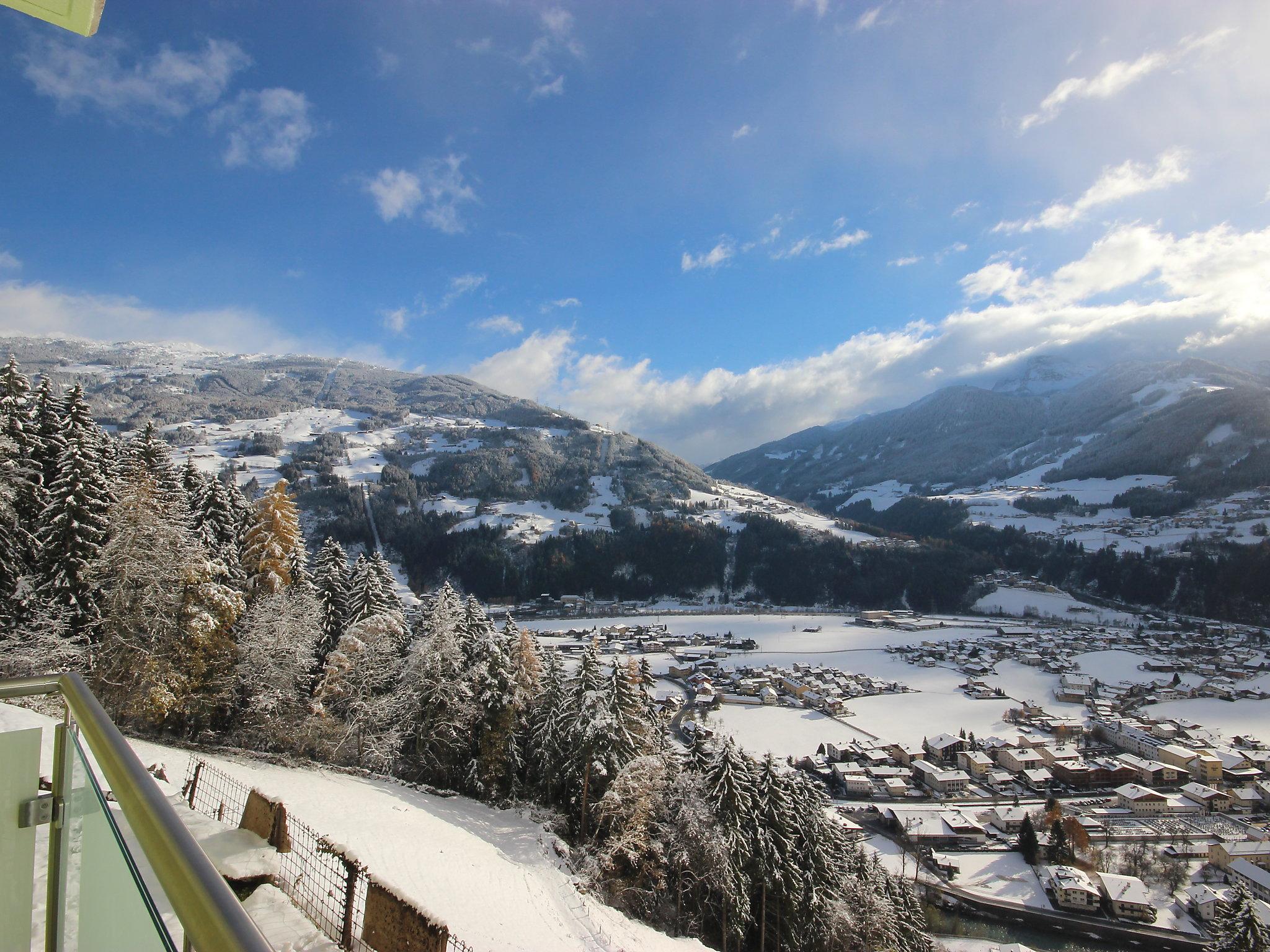 Photo 35 - Appartement de 3 chambres à Zellberg avec terrasse et vues sur la montagne