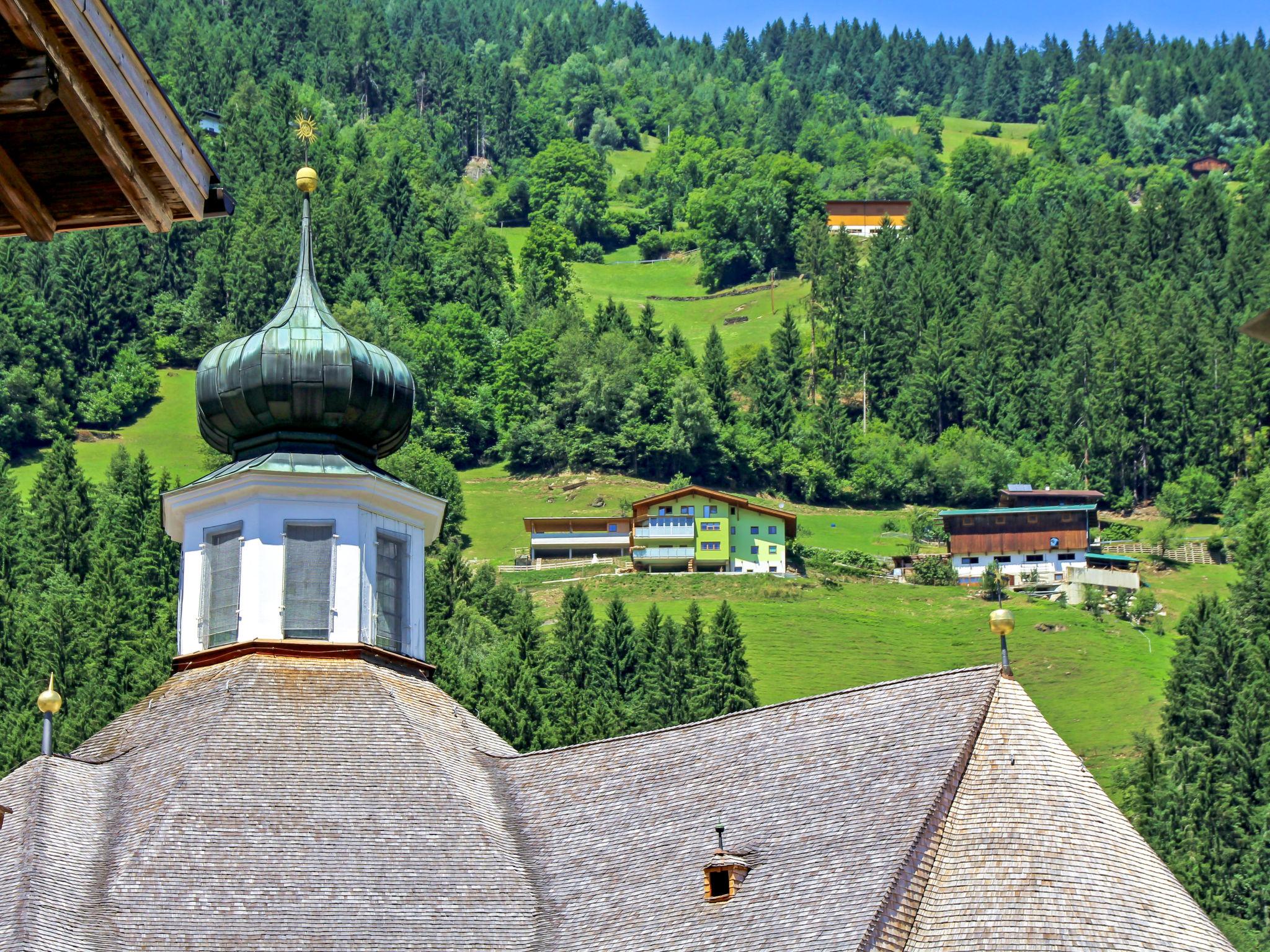 Foto 27 - Appartamento con 3 camere da letto a Zellberg con terrazza e vista sulle montagne