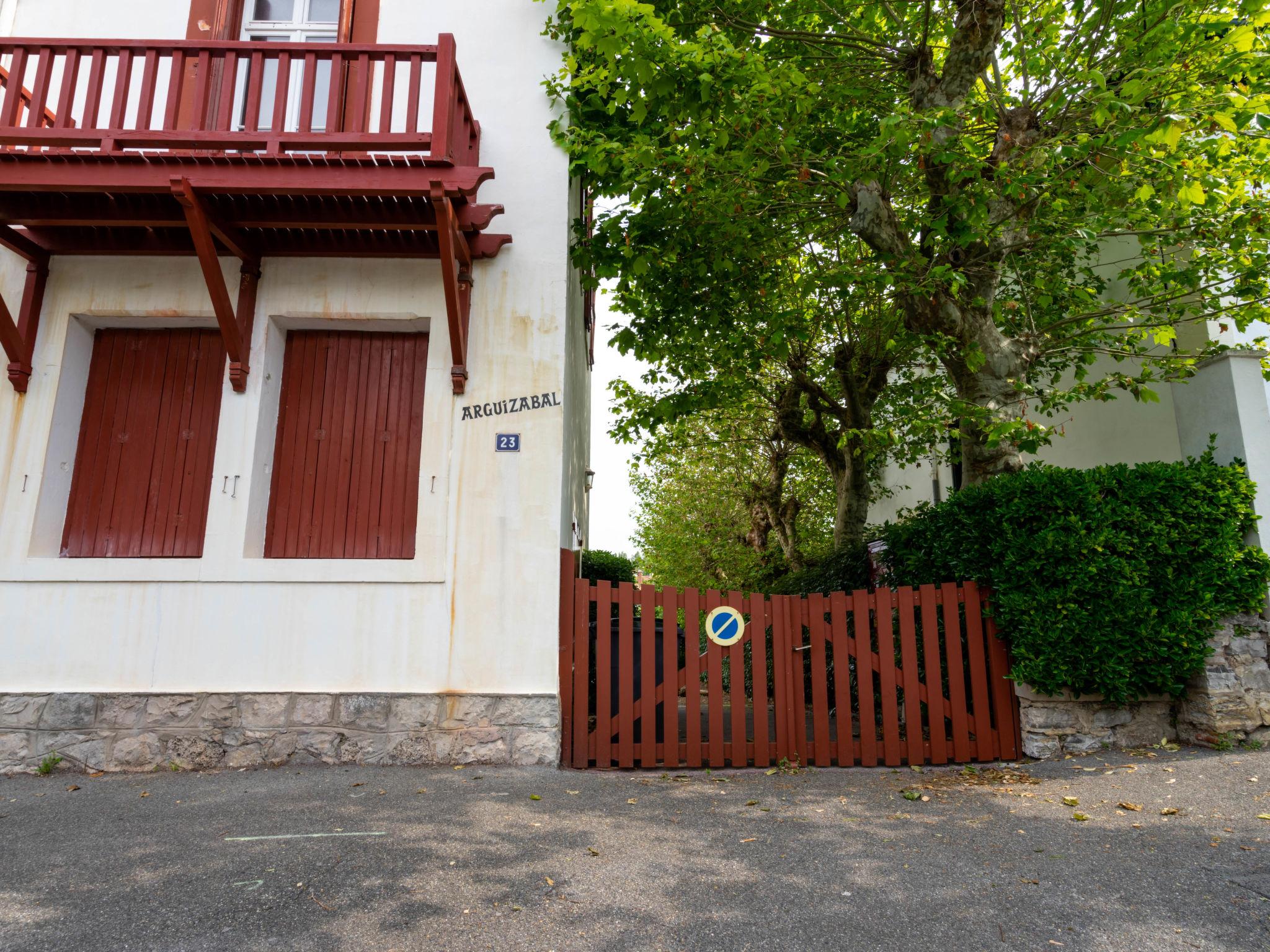 Foto 26 - Apartamento en Saint-Jean-de-Luz con jardín