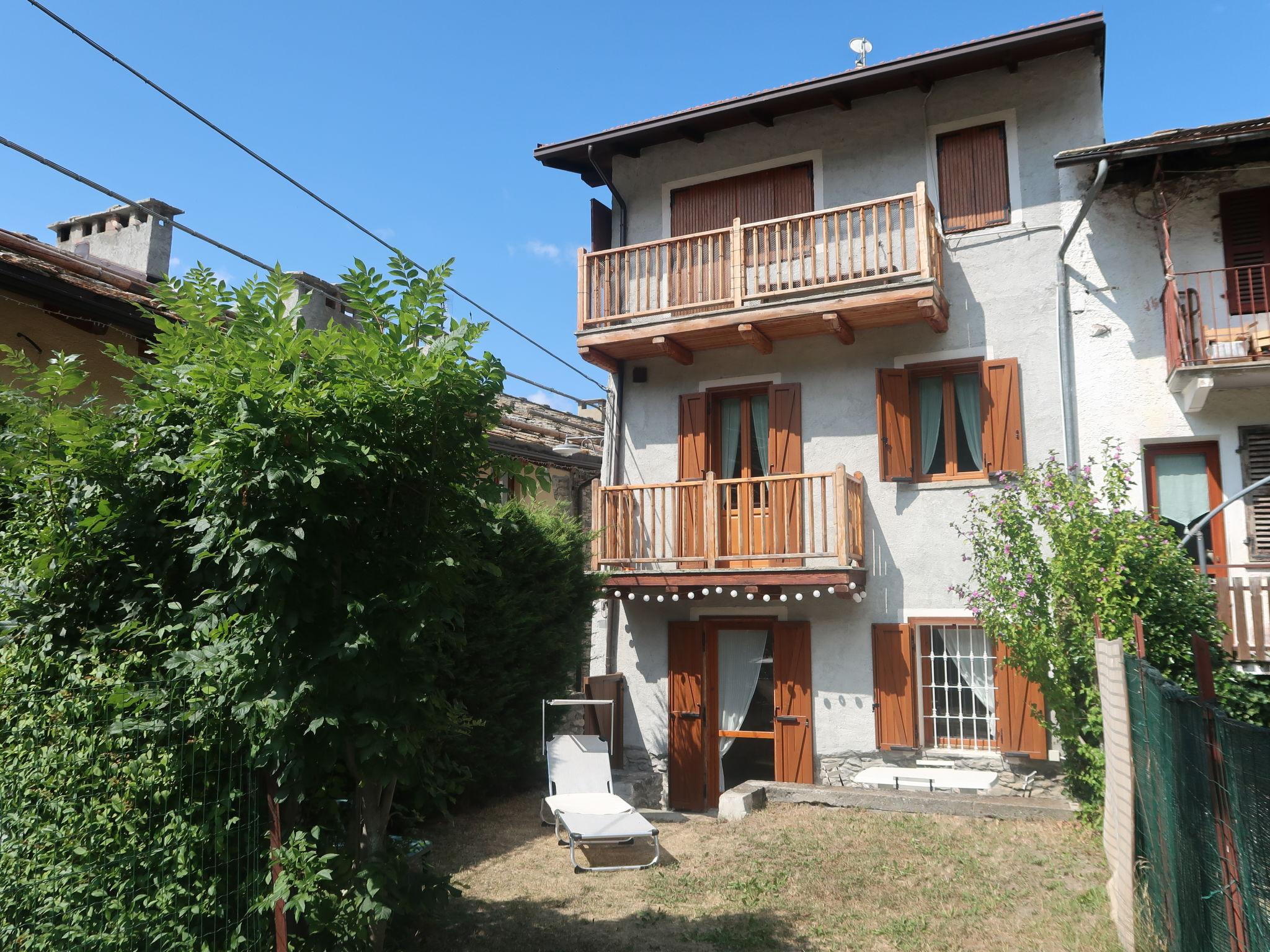 Foto 1 - Haus mit 2 Schlafzimmern in Sauze d'Oulx mit blick auf die berge