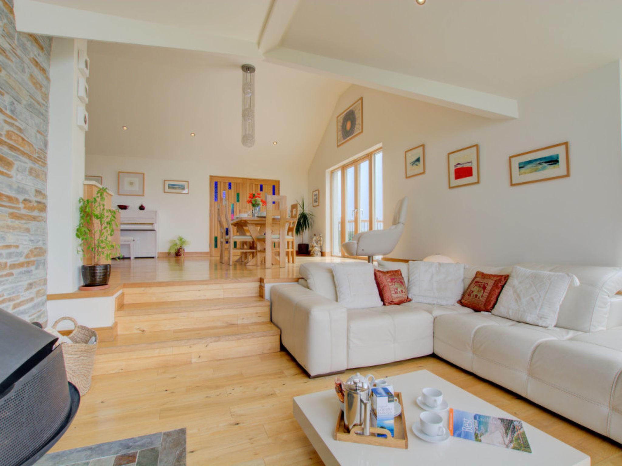 Photo 32 - 3 bedroom House in Padstow with garden and sea view