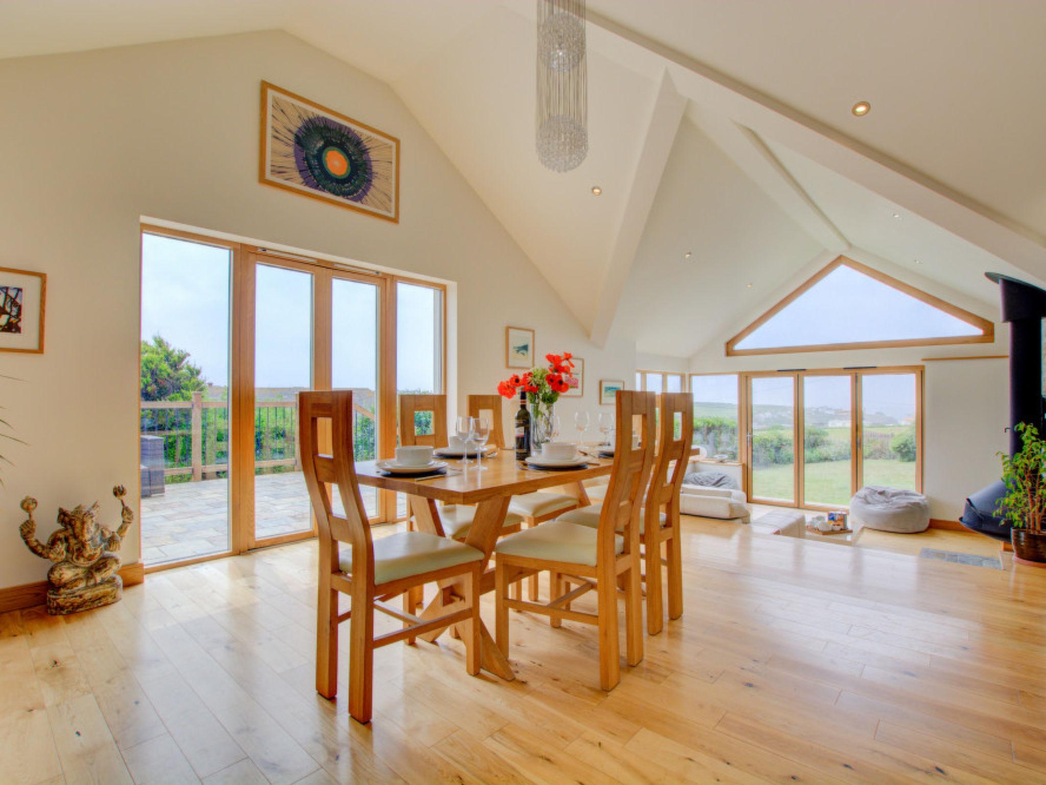 Photo 22 - 3 bedroom House in Padstow with garden and sea view