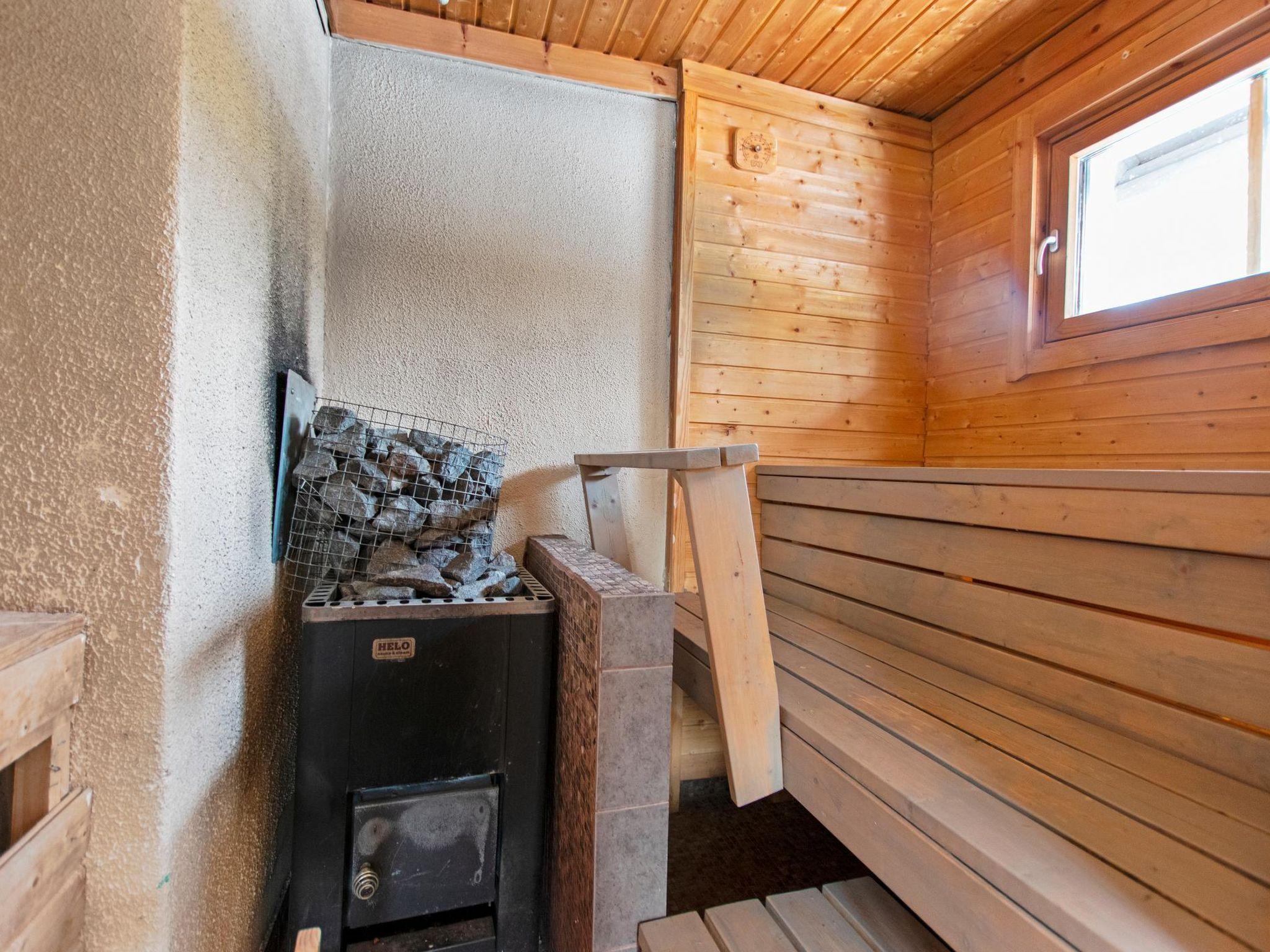 Photo 15 - 1 bedroom House in Kuusamo with sauna and mountain view