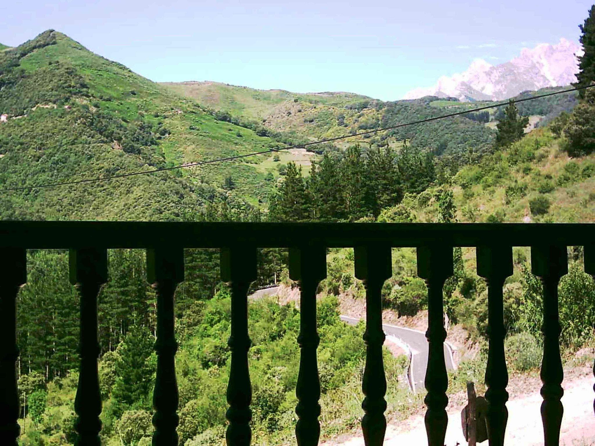 Photo 22 - Maison de 1 chambre à Cillorigo de Liébana avec jardin