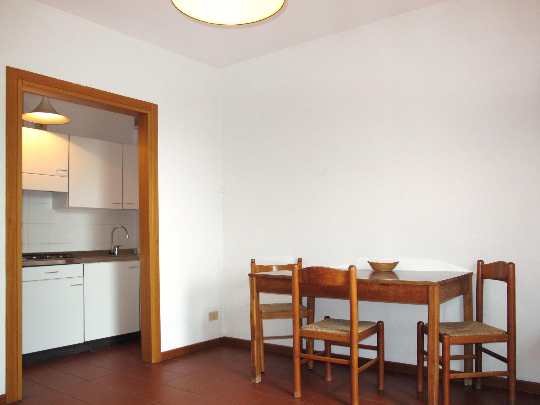 Photo 7 - 1 bedroom Apartment in Garda with swimming pool and garden